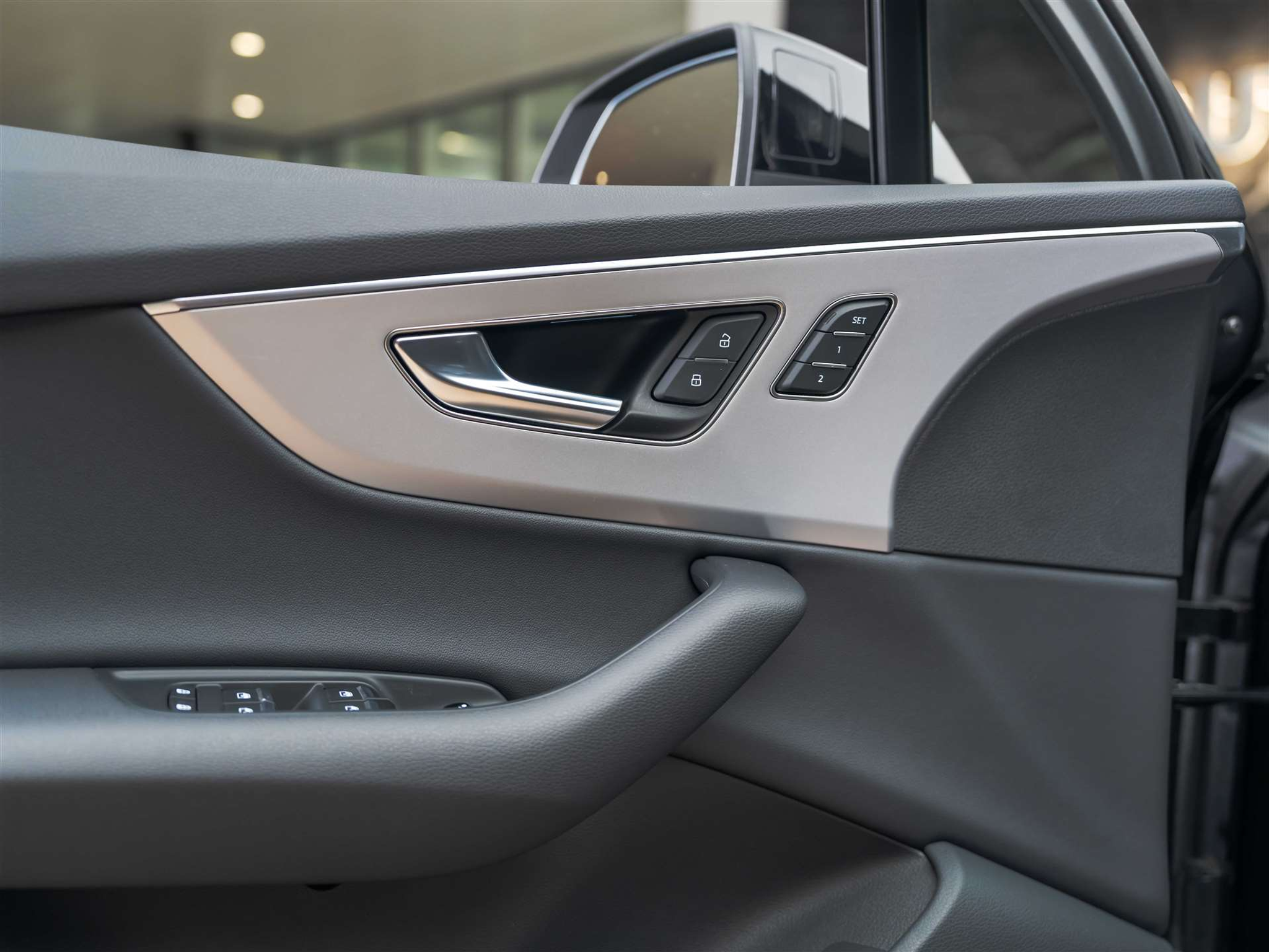 listing desktop thumbnail image 27