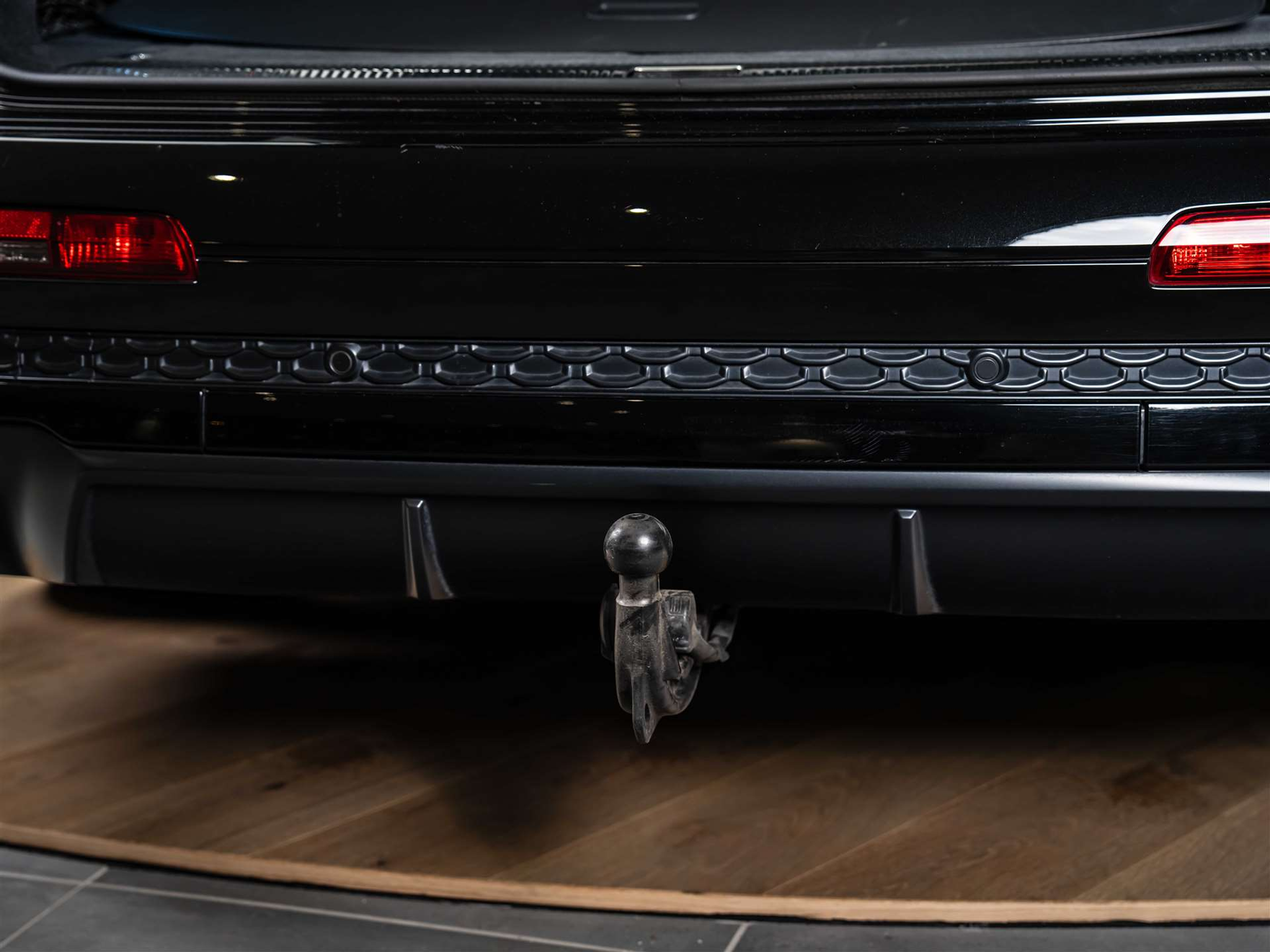 listing desktop thumbnail image 55