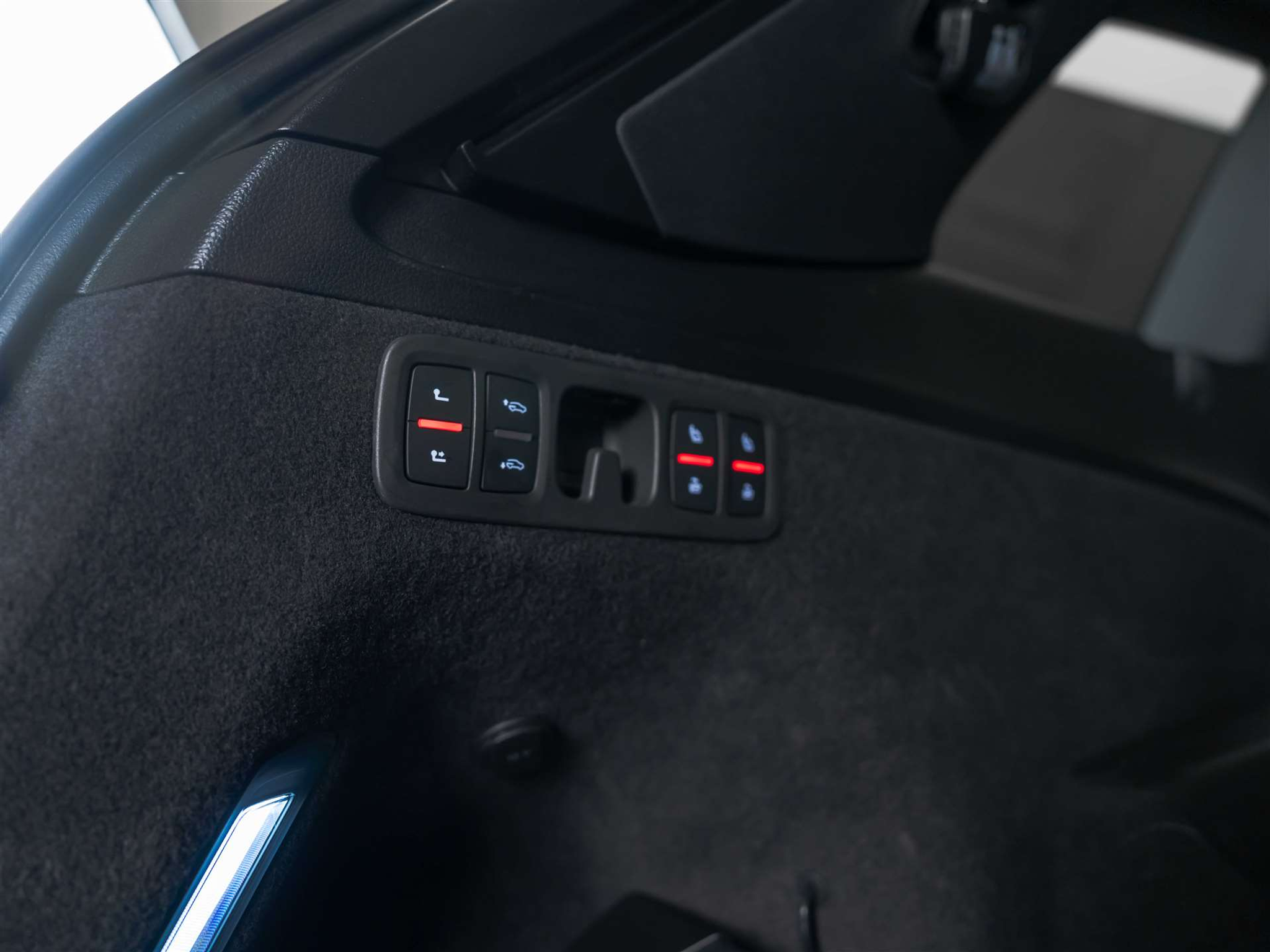 listing desktop thumbnail image 52