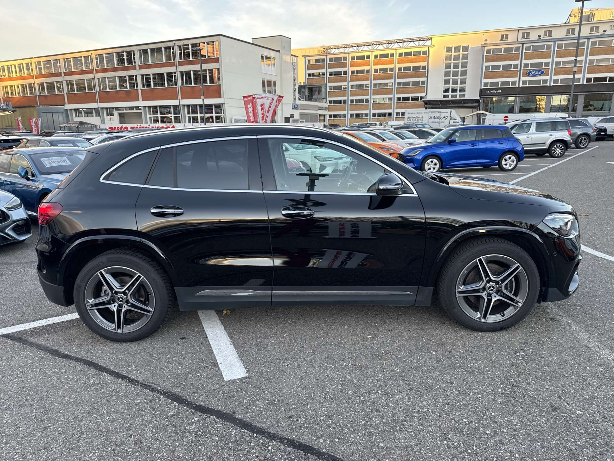 listing desktop thumbnail image 10