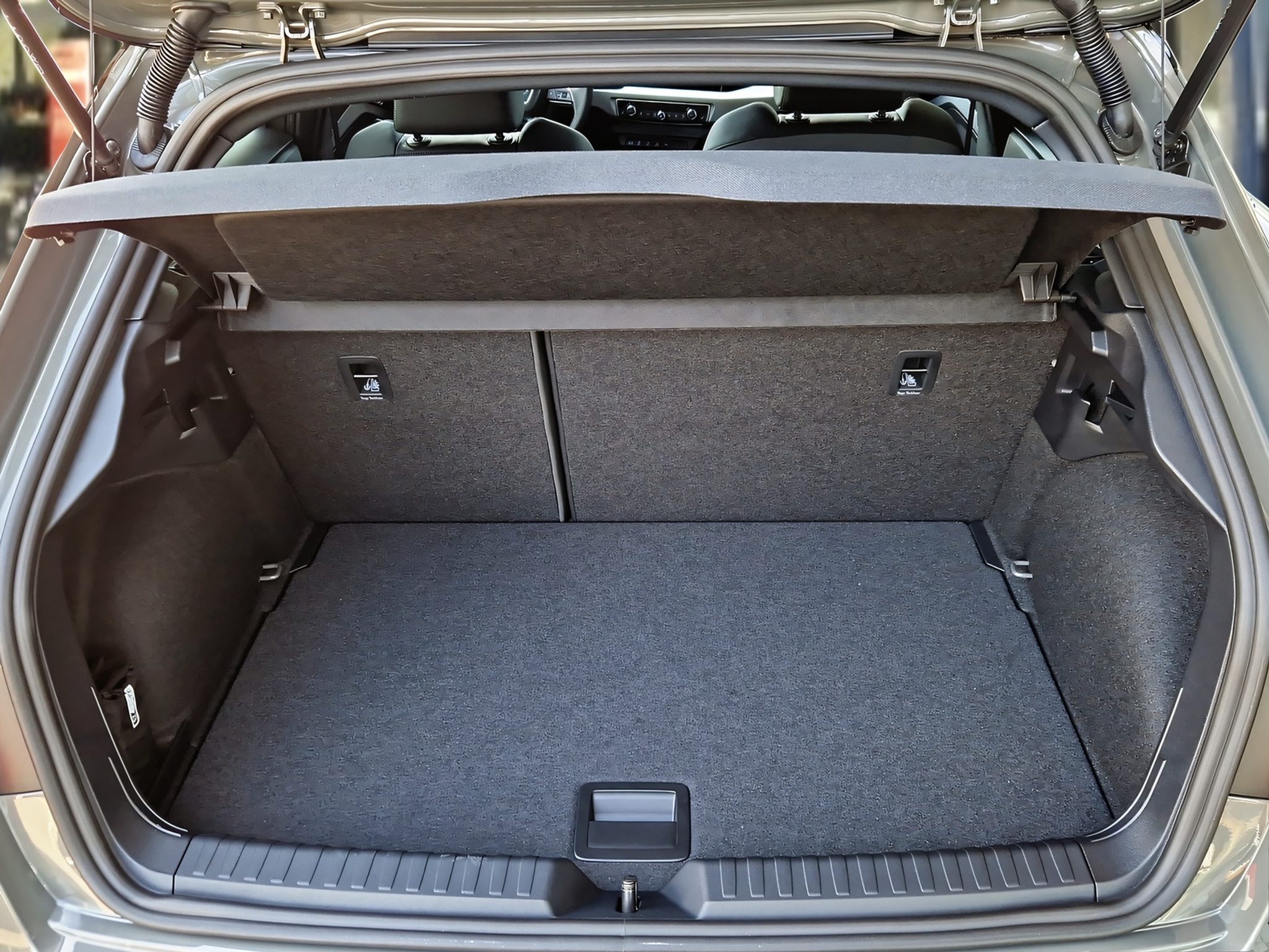 listing desktop thumbnail image 5