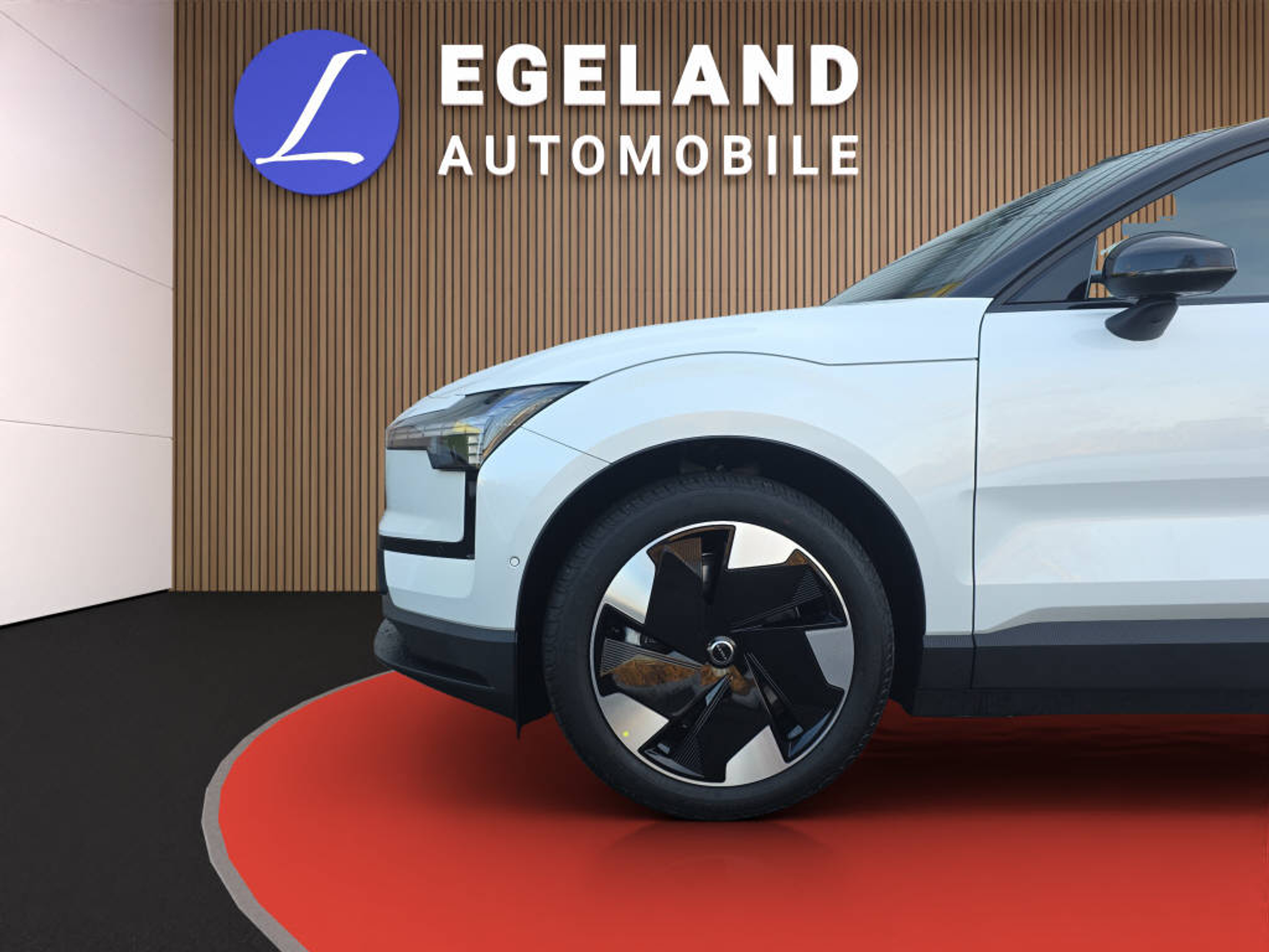 listing desktop thumbnail image 9