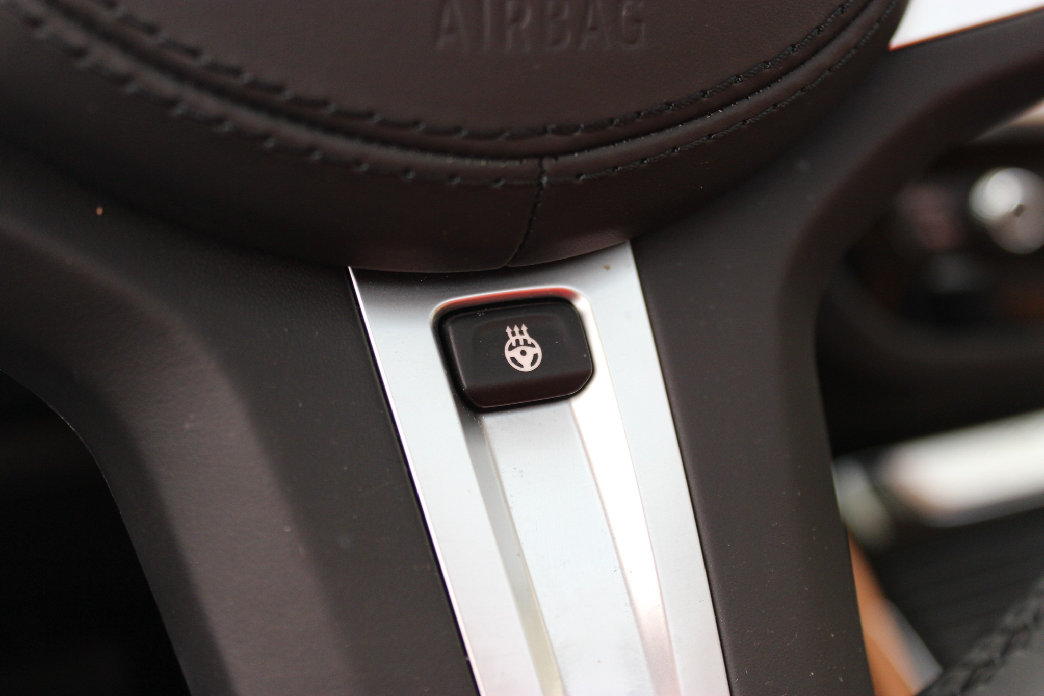 listing desktop thumbnail image 12