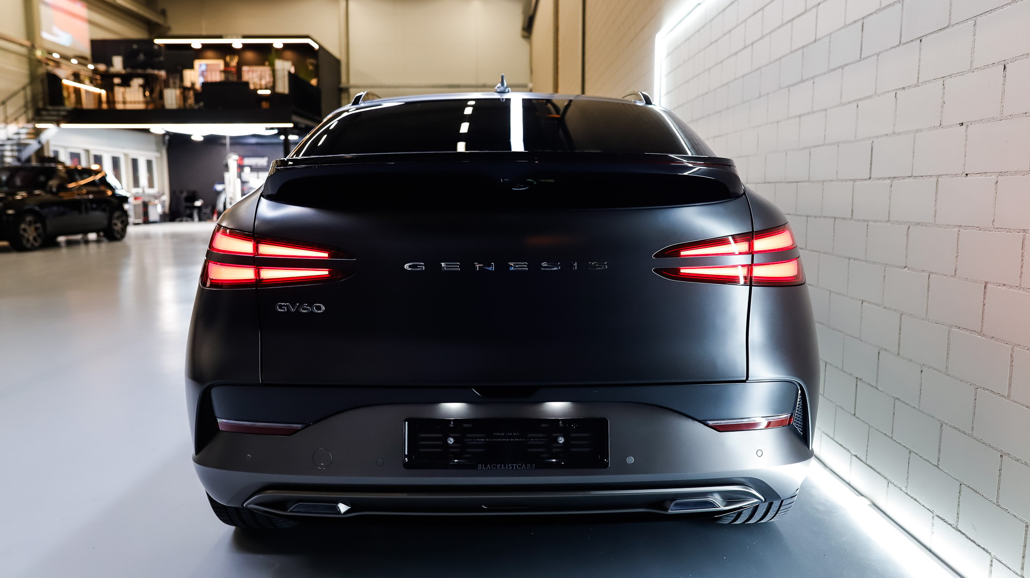 listing desktop thumbnail image 5