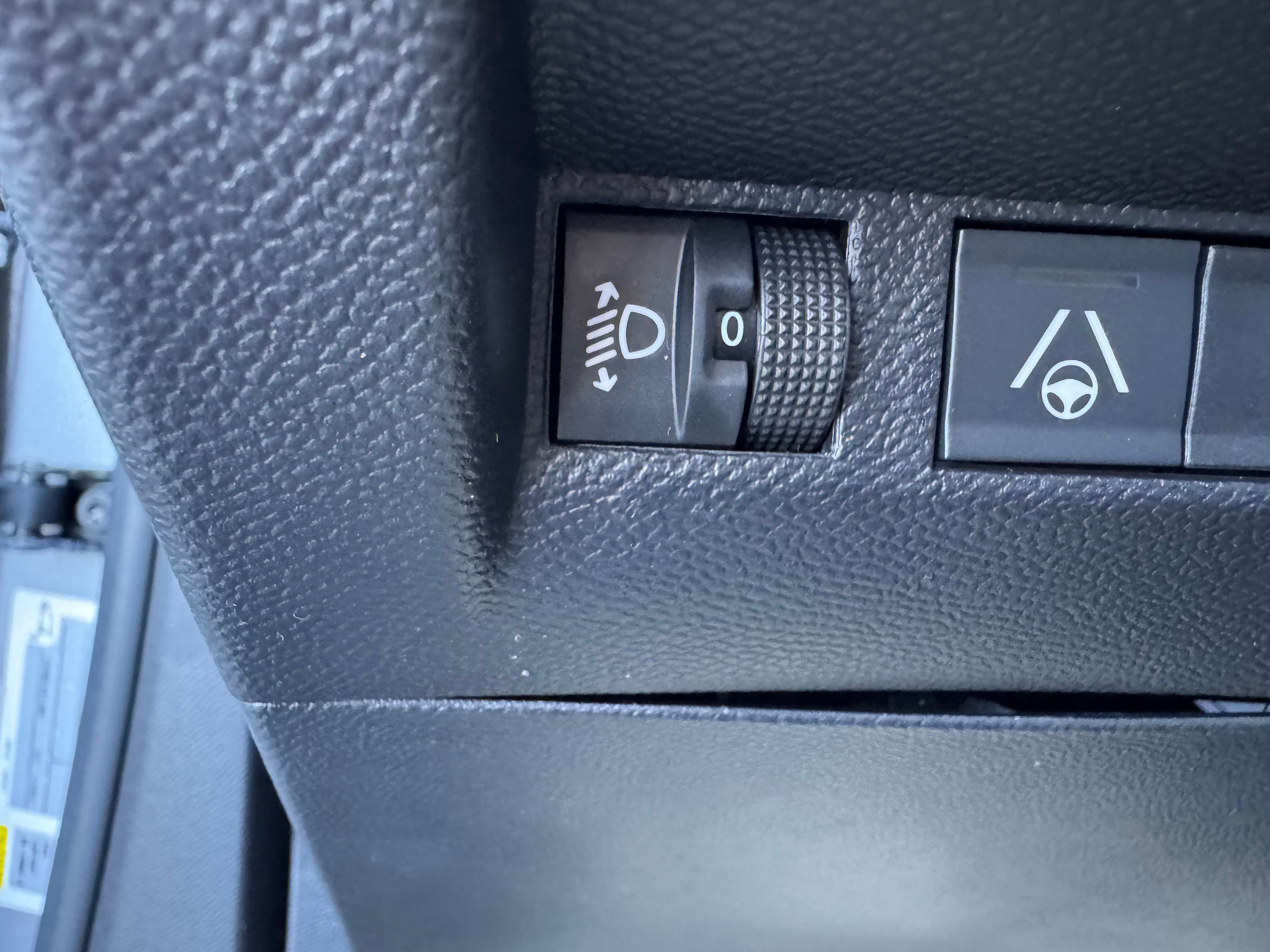 listing desktop thumbnail image 22