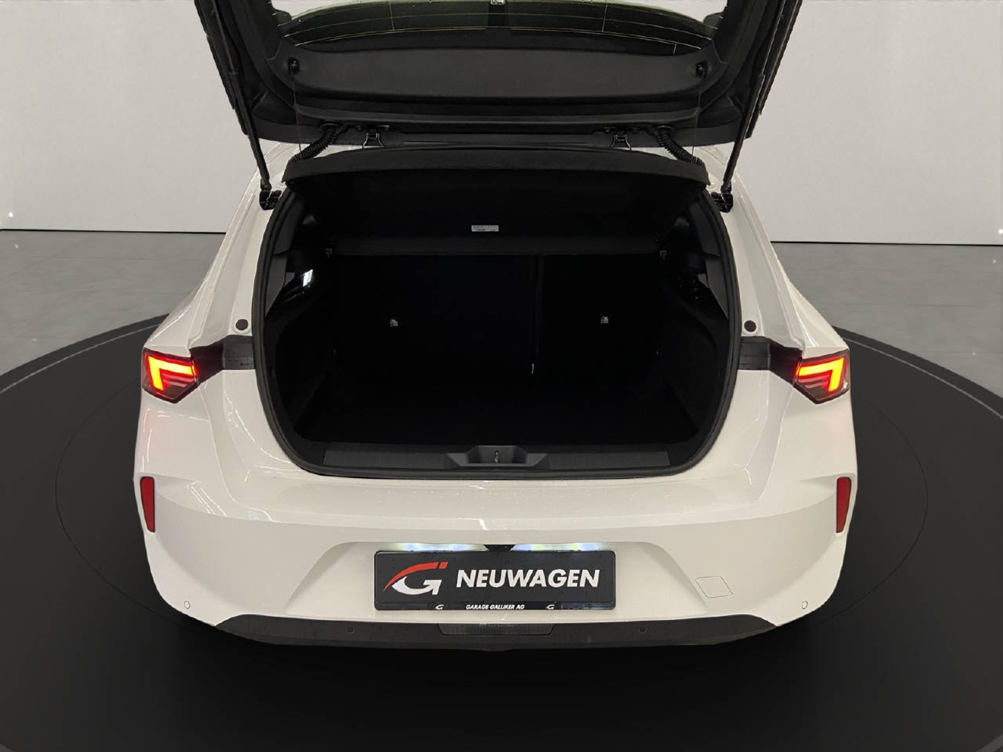 listing desktop thumbnail image 12