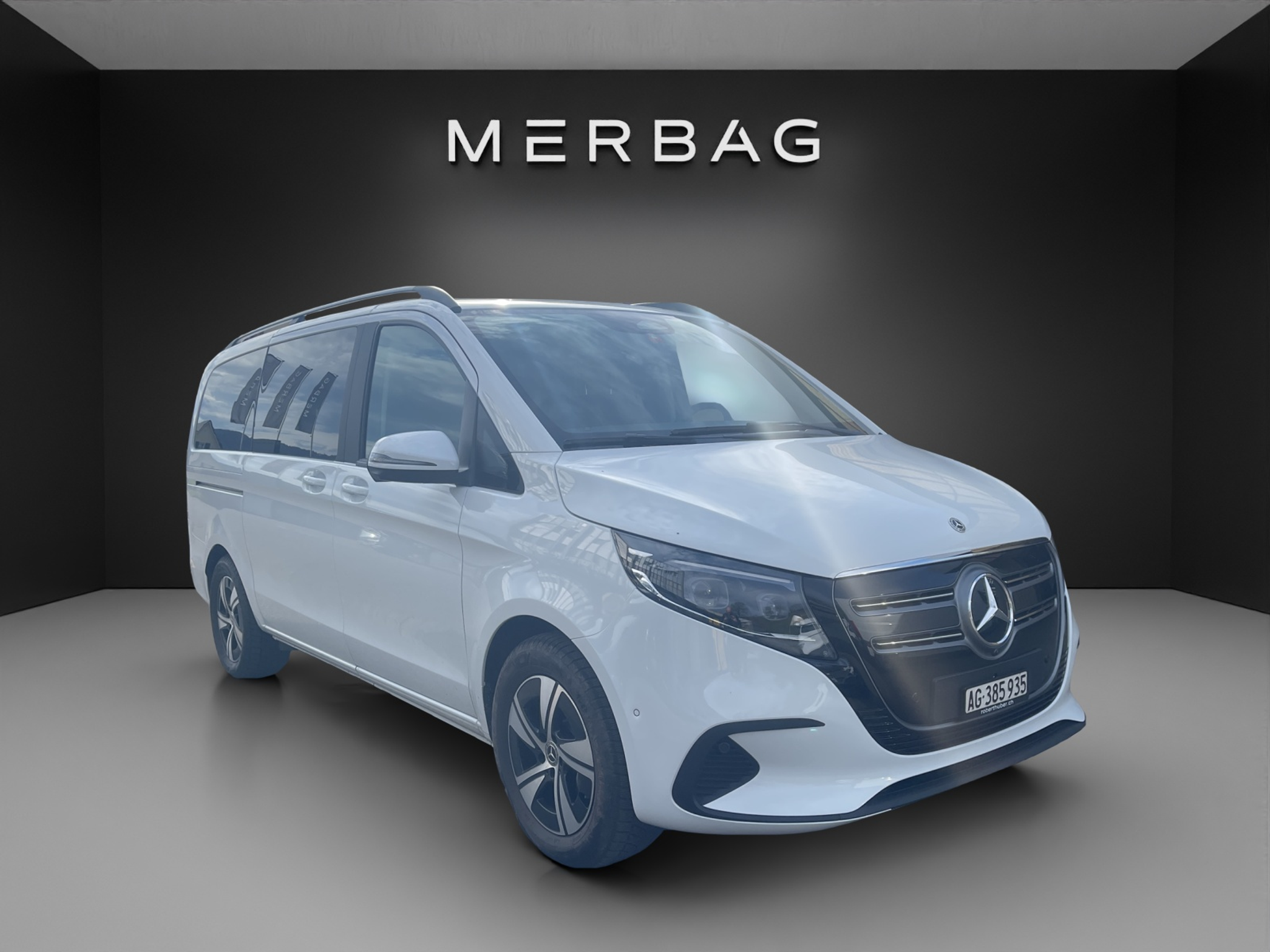 listing desktop thumbnail image 7