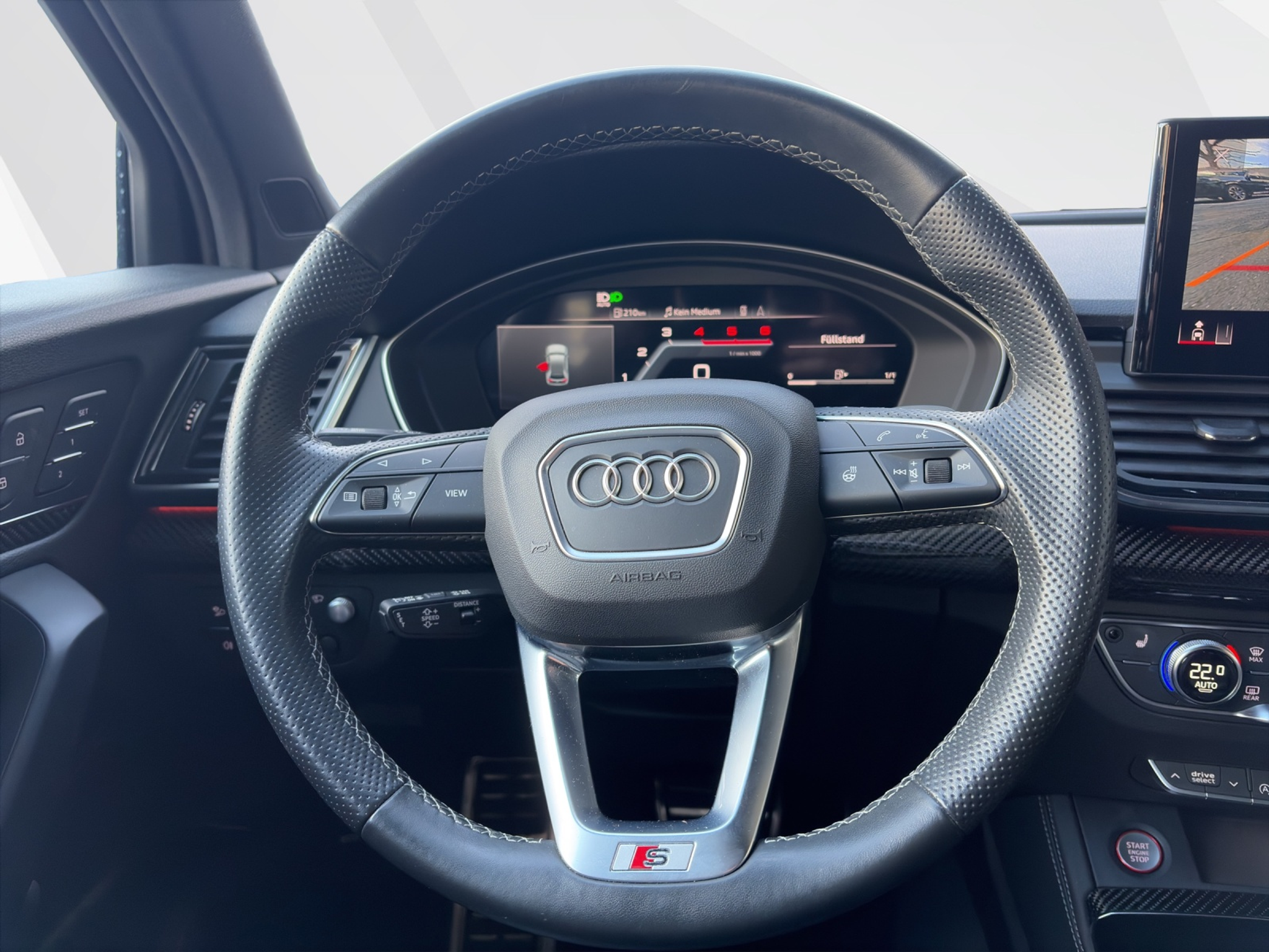 listing desktop thumbnail image 10