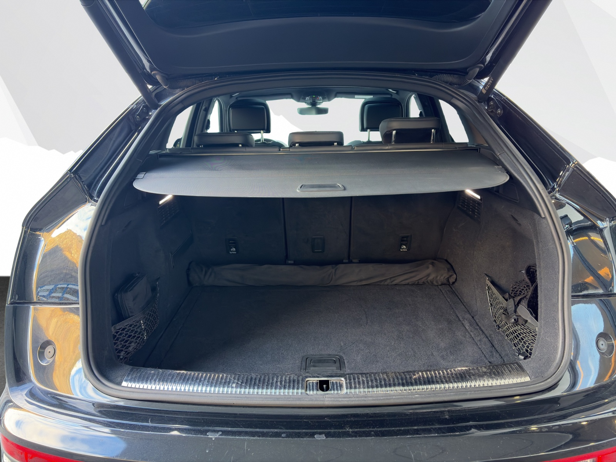 listing desktop thumbnail image 18