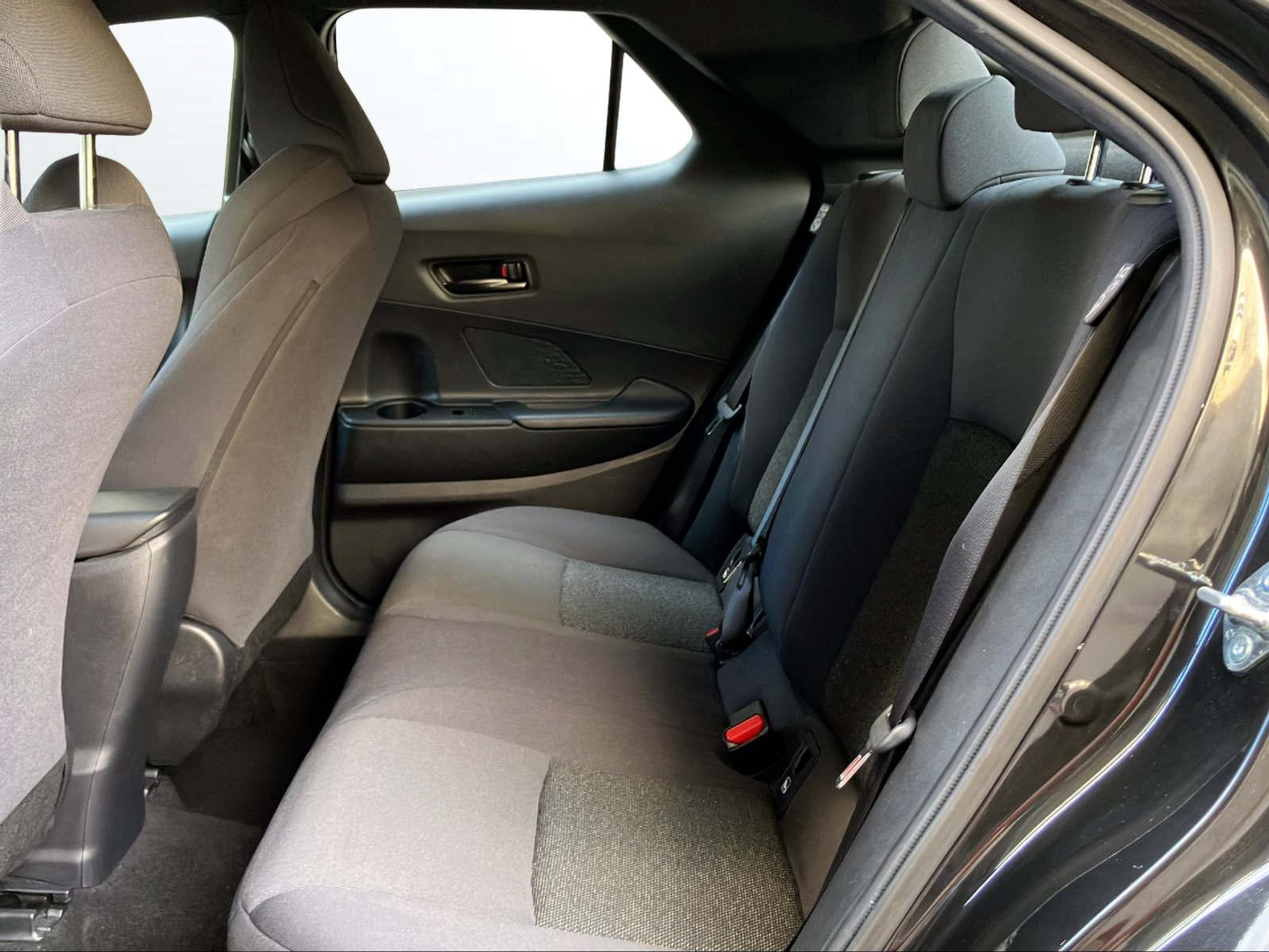 listing desktop thumbnail image 5