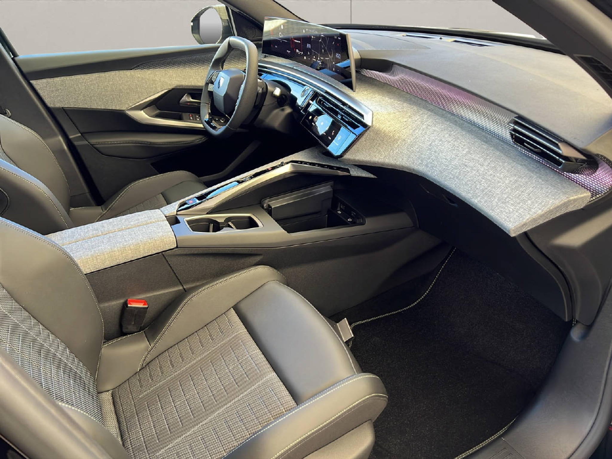 listing desktop thumbnail image 11