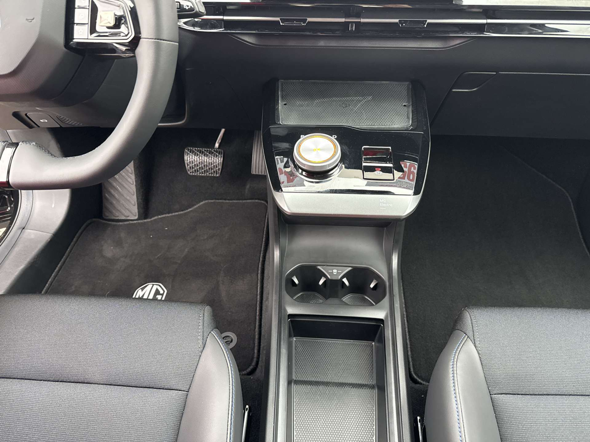 listing desktop thumbnail image 11