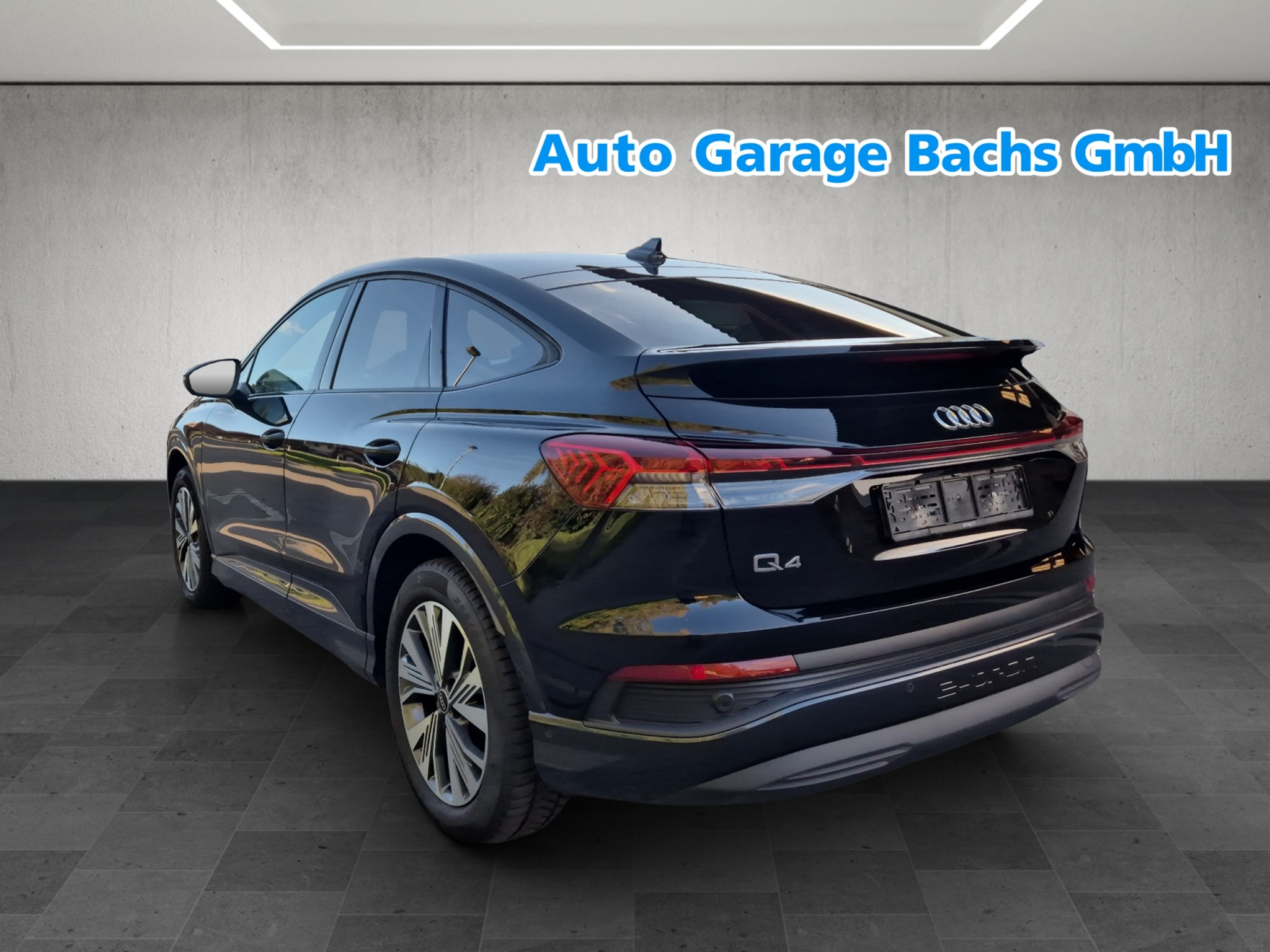 listing desktop thumbnail image 3