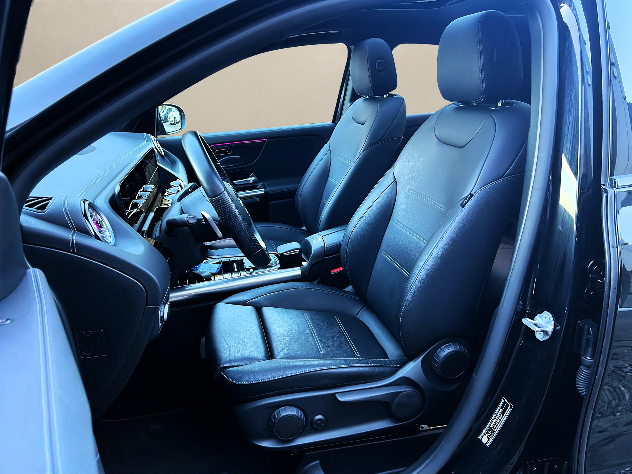 listing desktop thumbnail image 8