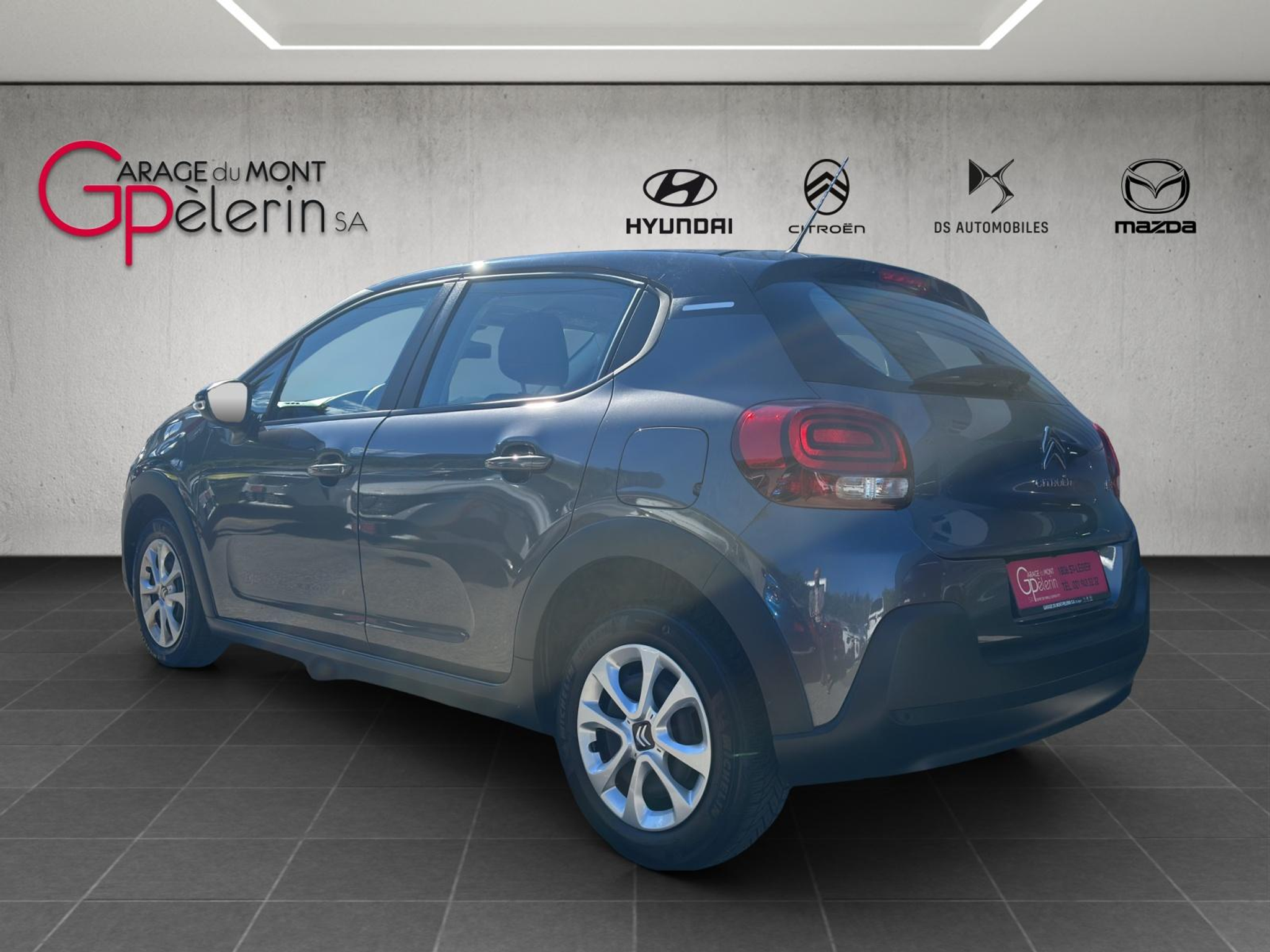 listing desktop thumbnail image 1