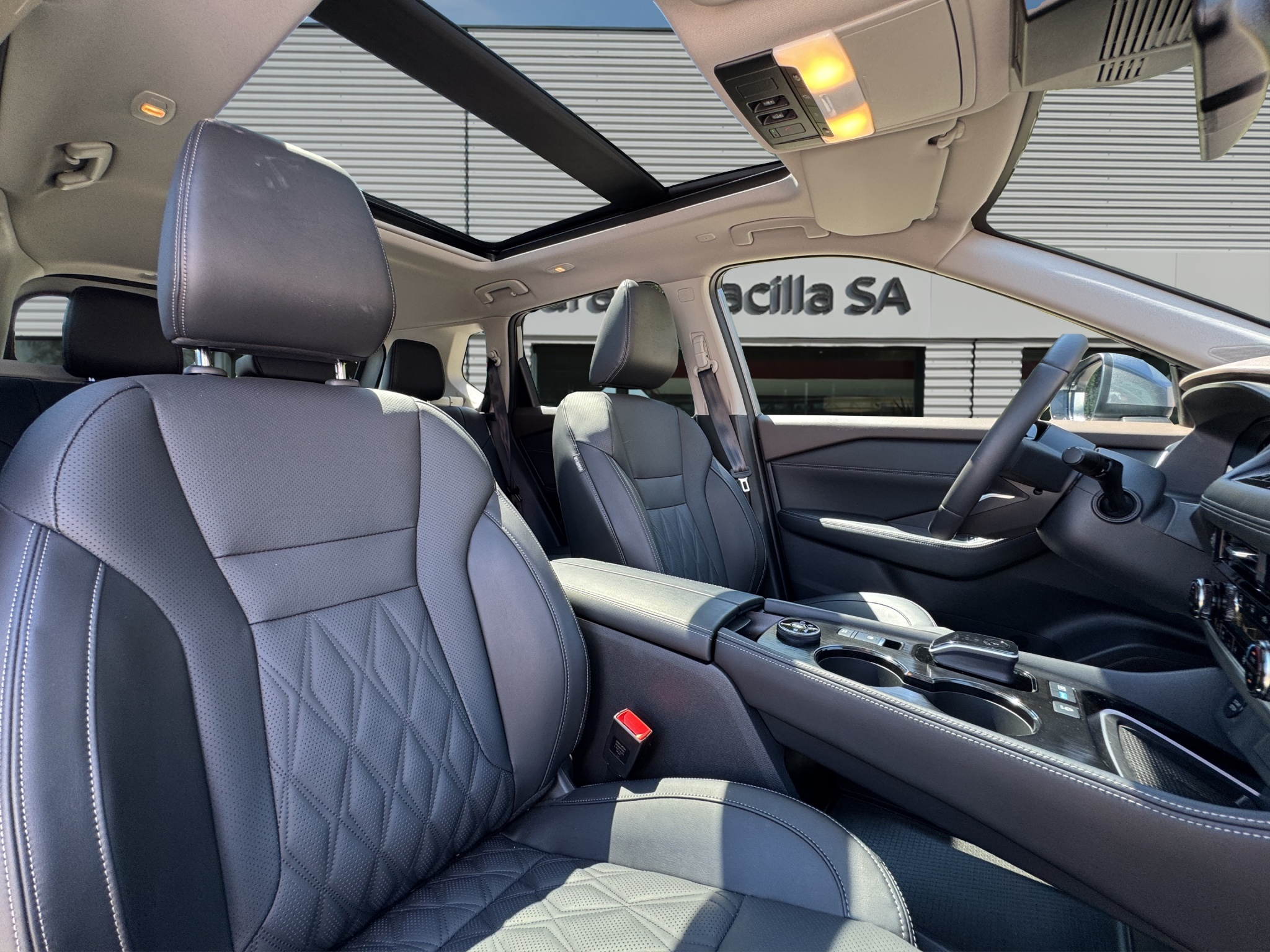 listing desktop thumbnail image 14