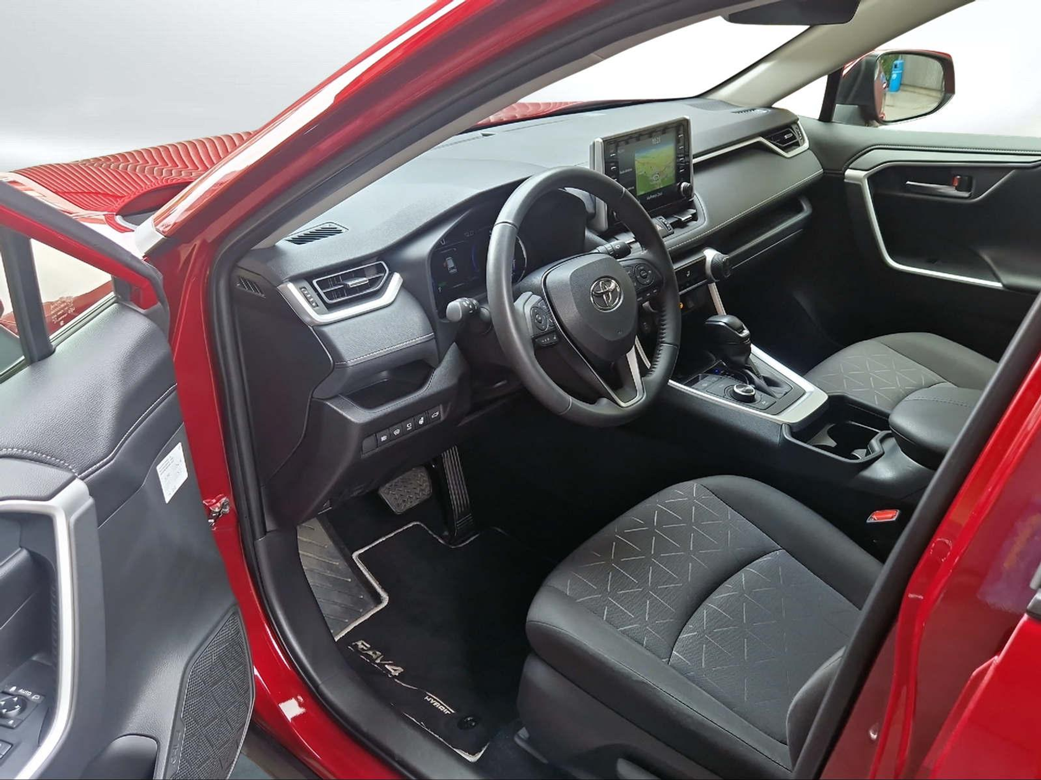 listing desktop thumbnail image 4