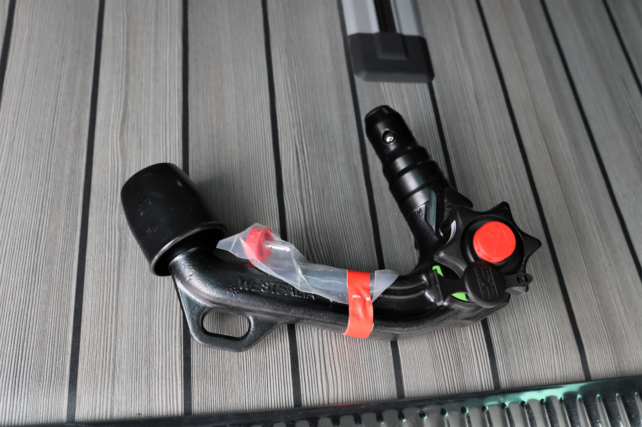 listing desktop thumbnail image 24