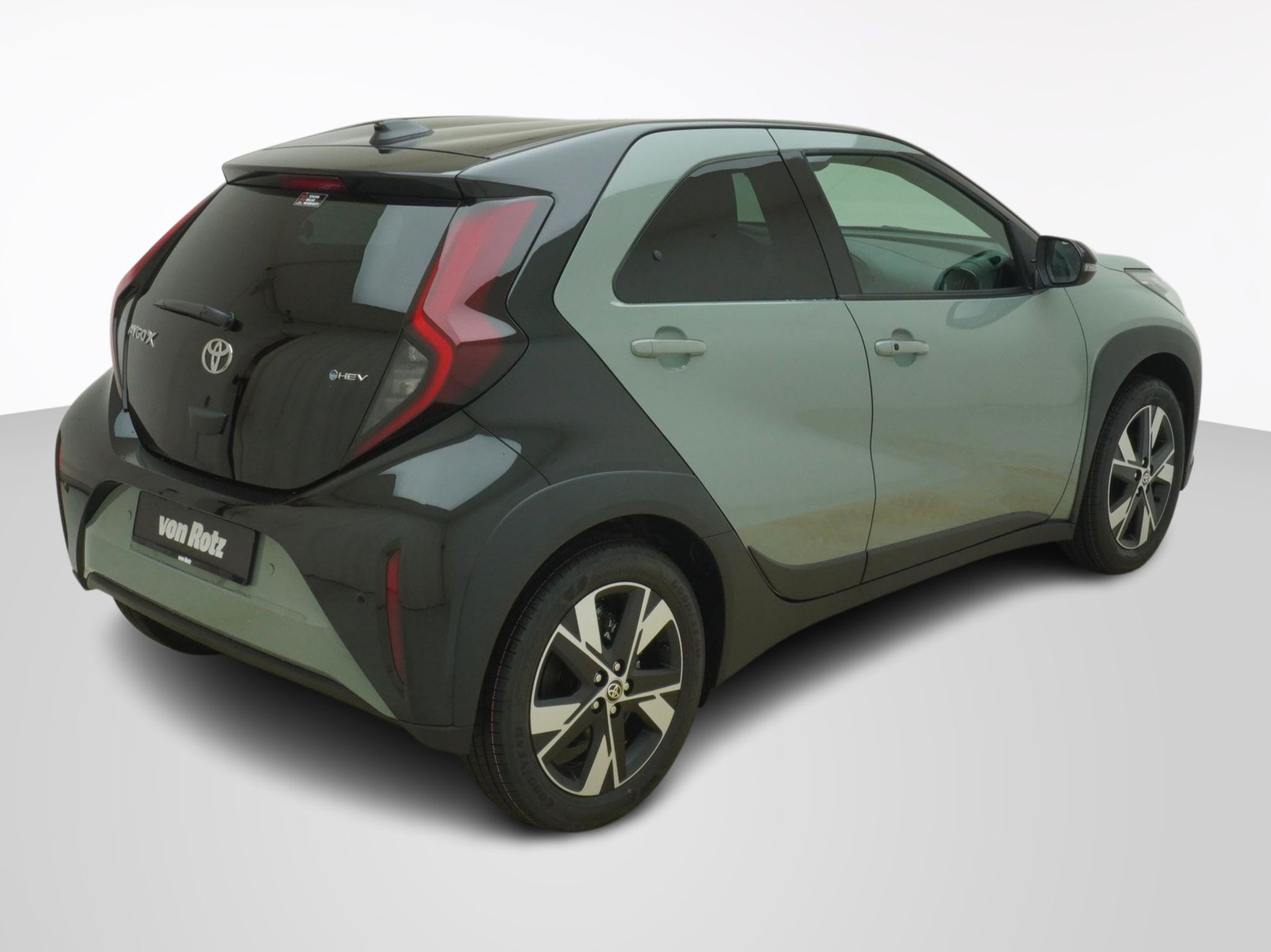 listing desktop thumbnail image 3