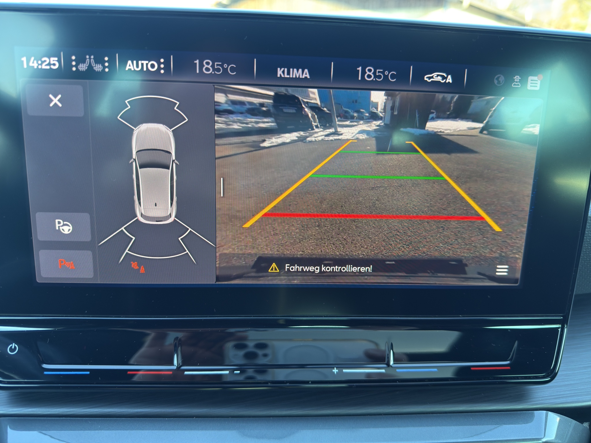 listing desktop thumbnail image 11