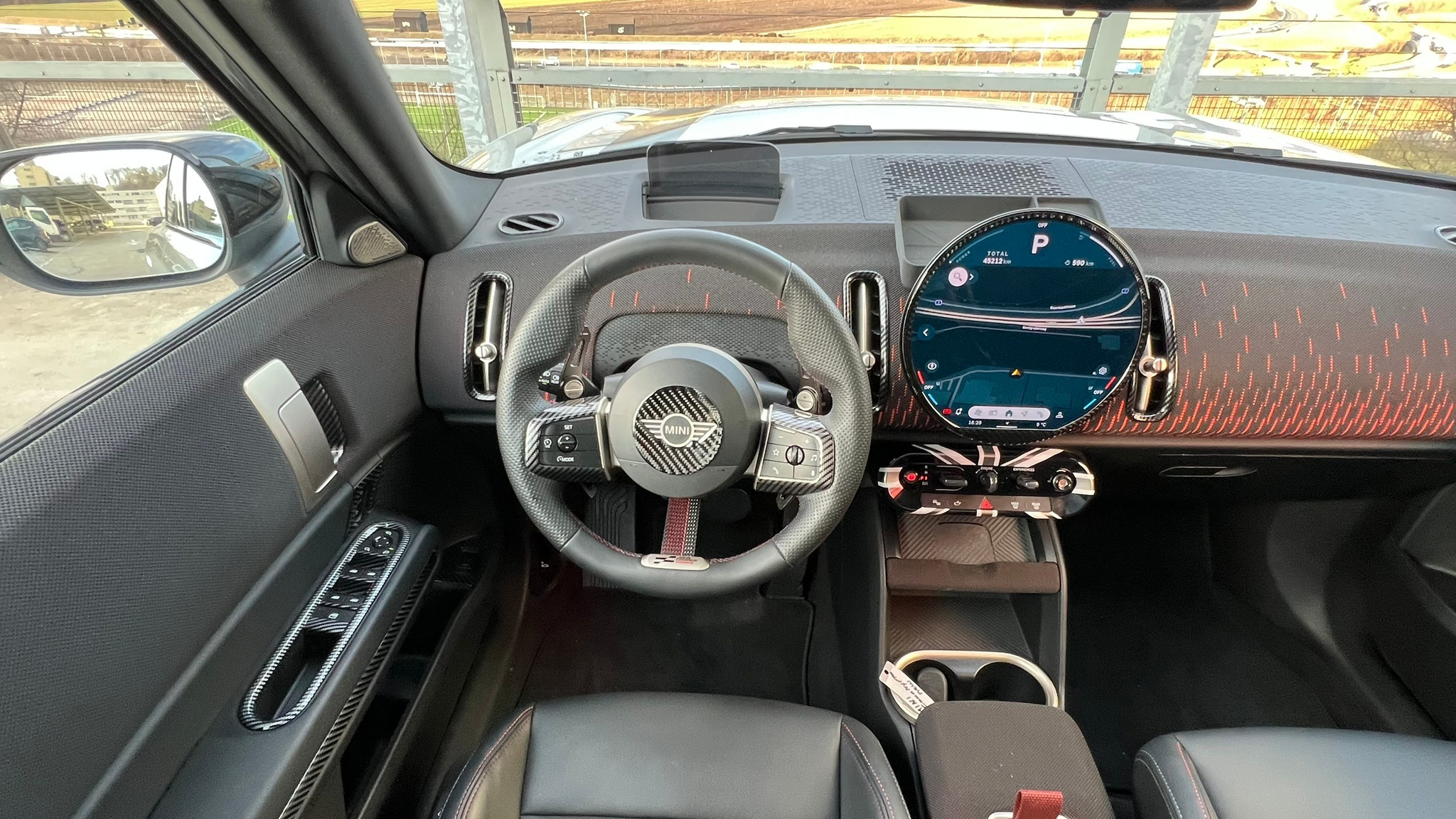 listing desktop thumbnail image 23