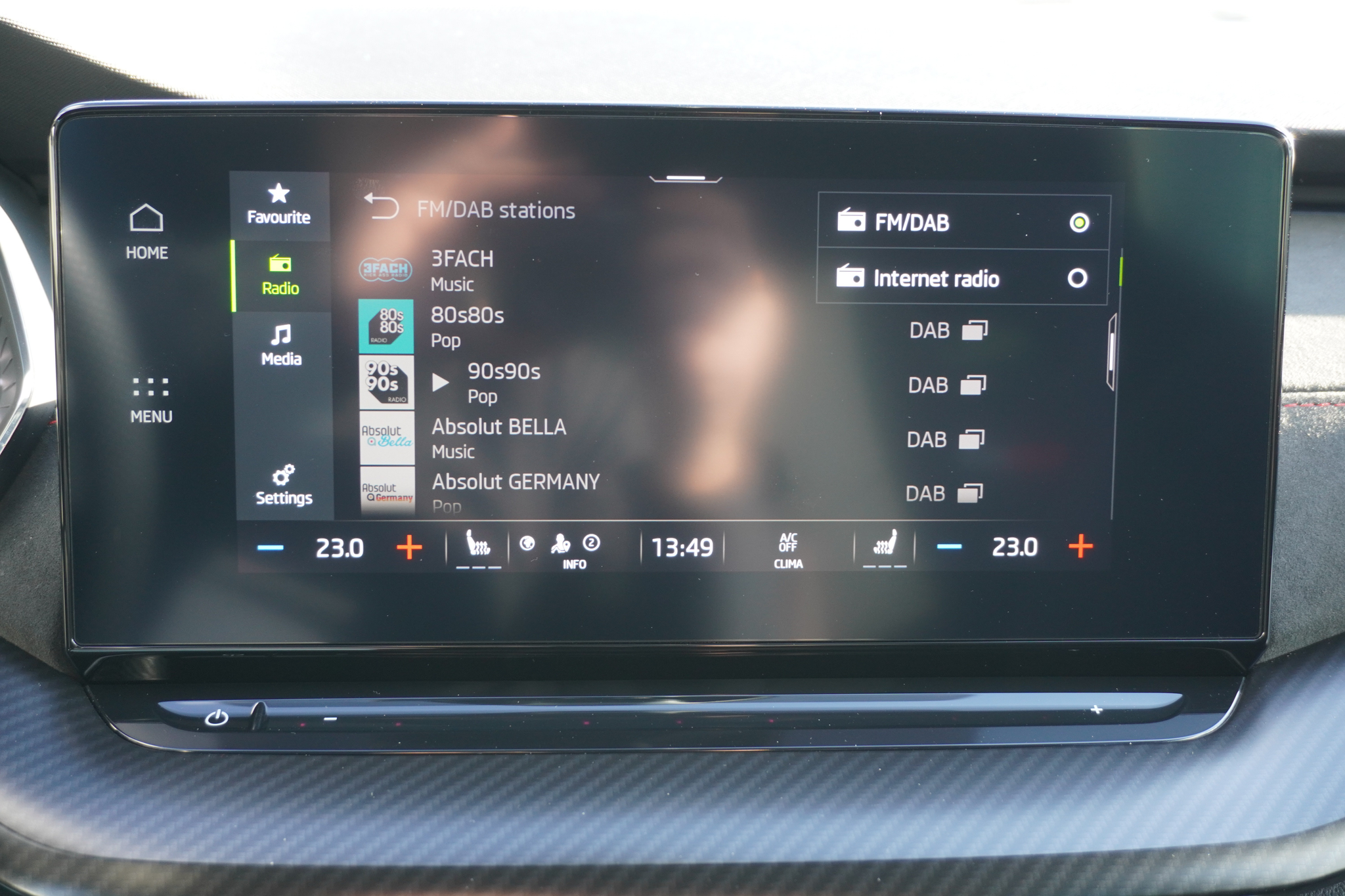 listing desktop thumbnail image 23