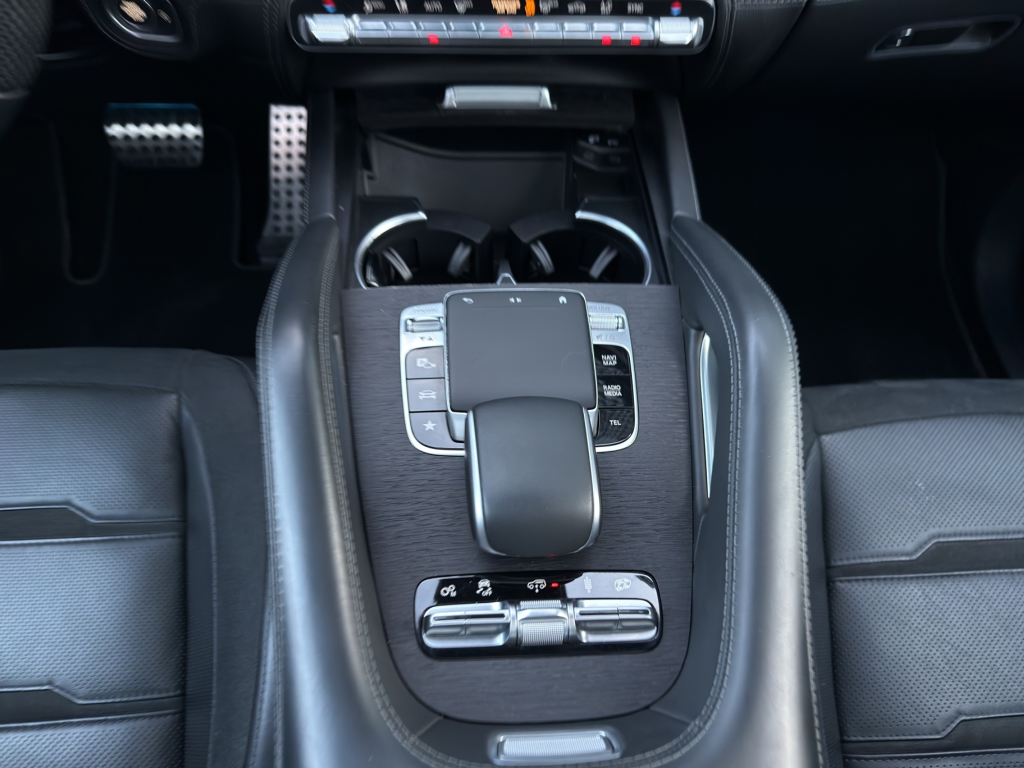 listing desktop thumbnail image 13