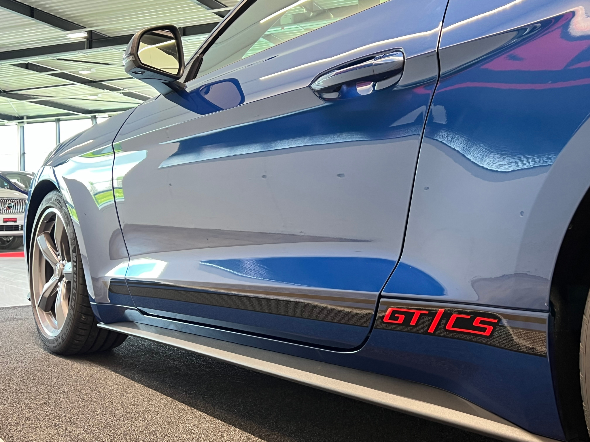 listing desktop thumbnail image 10