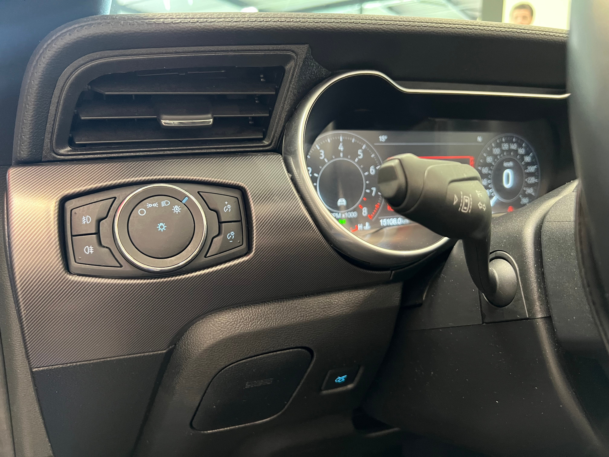 listing desktop thumbnail image 26