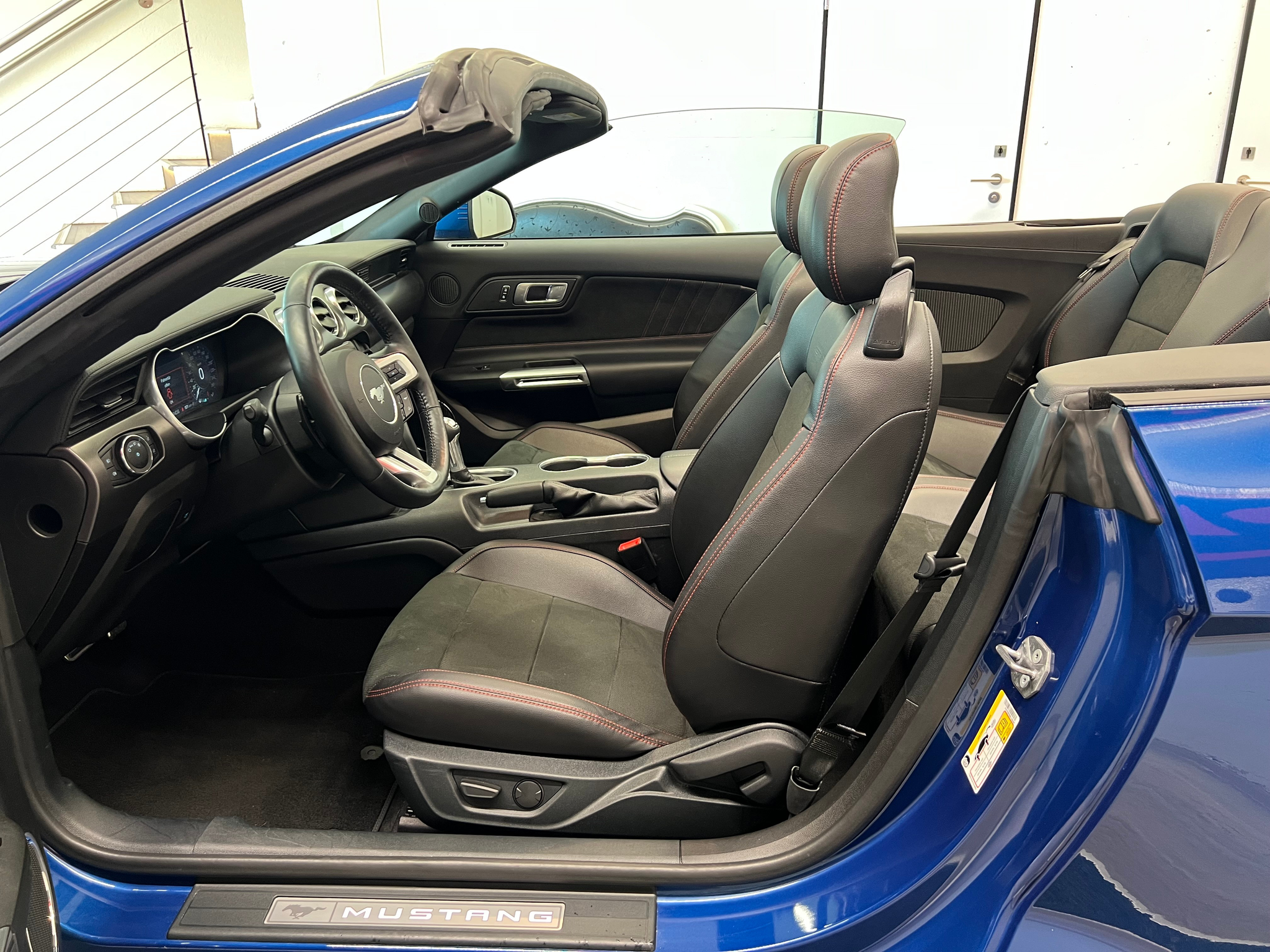 listing desktop thumbnail image 13