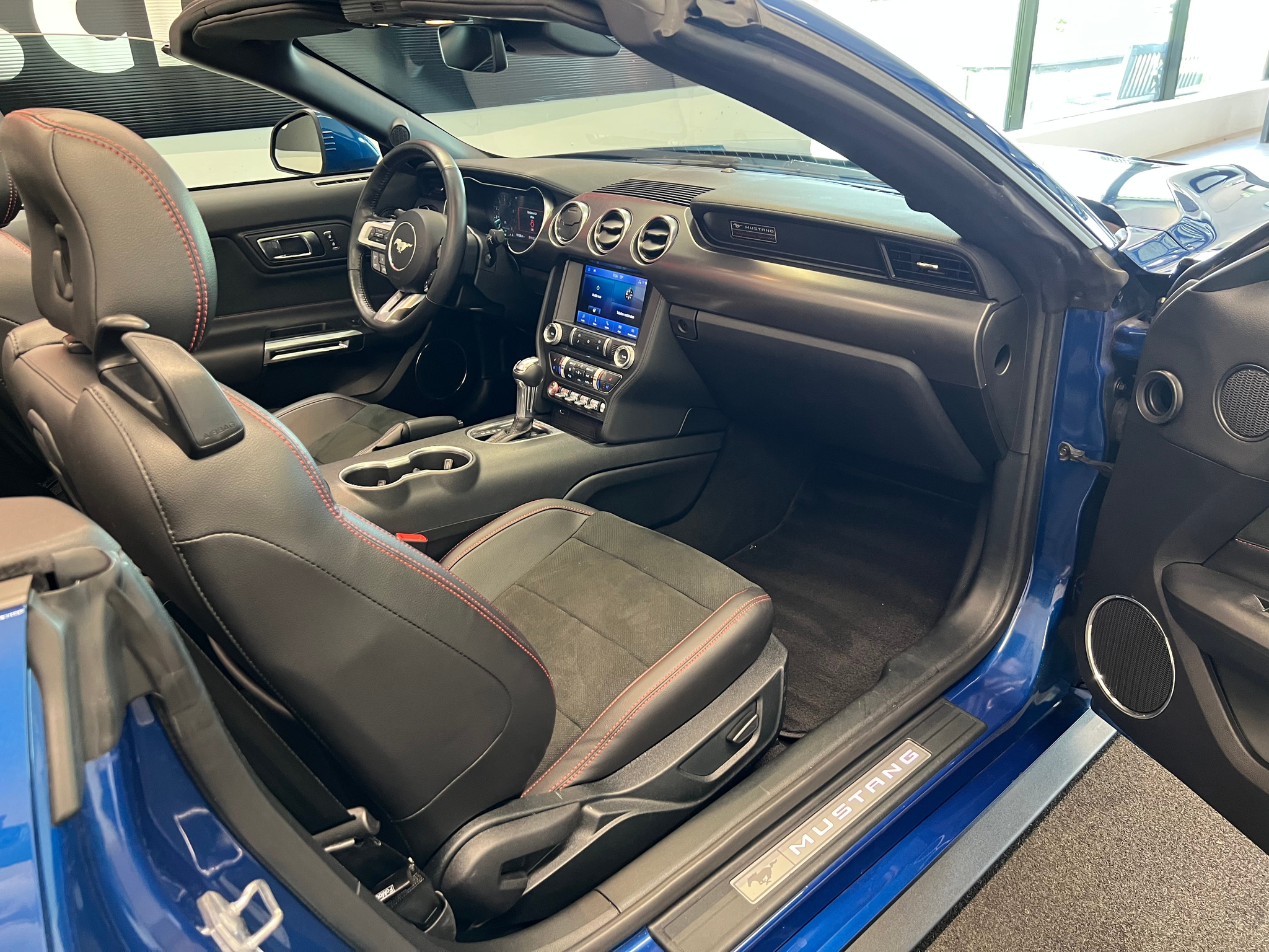 listing desktop thumbnail image 15