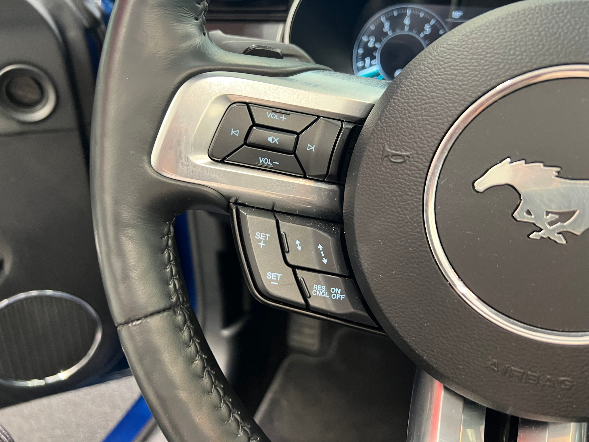 listing desktop thumbnail image 24