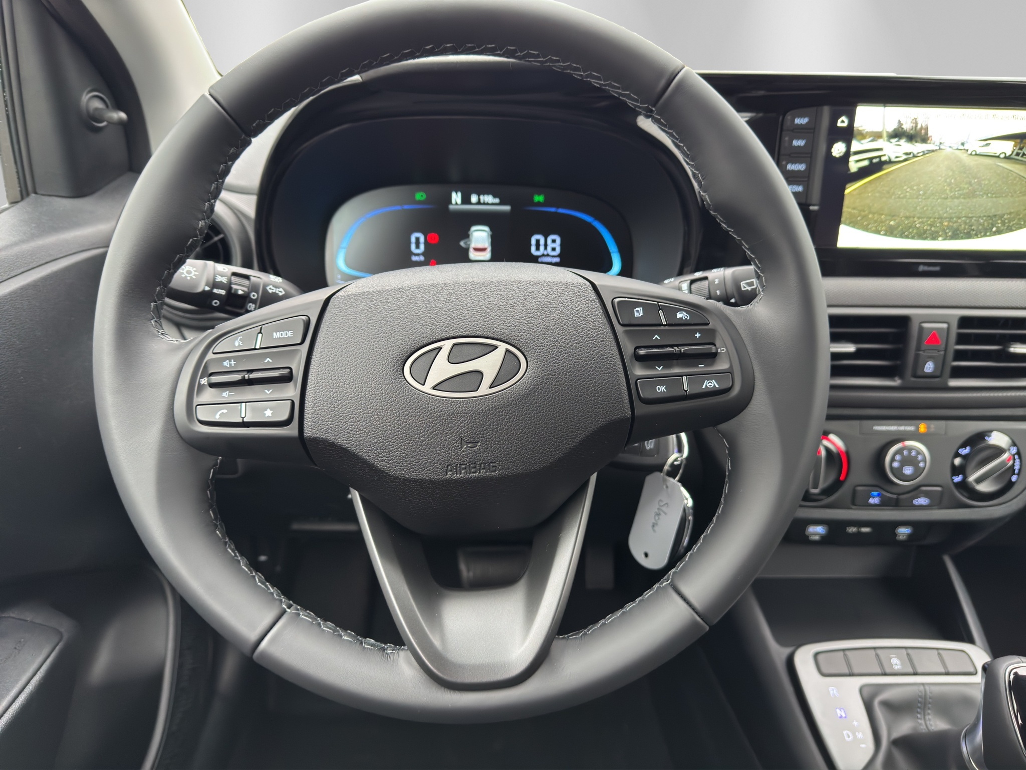 listing desktop thumbnail image 14