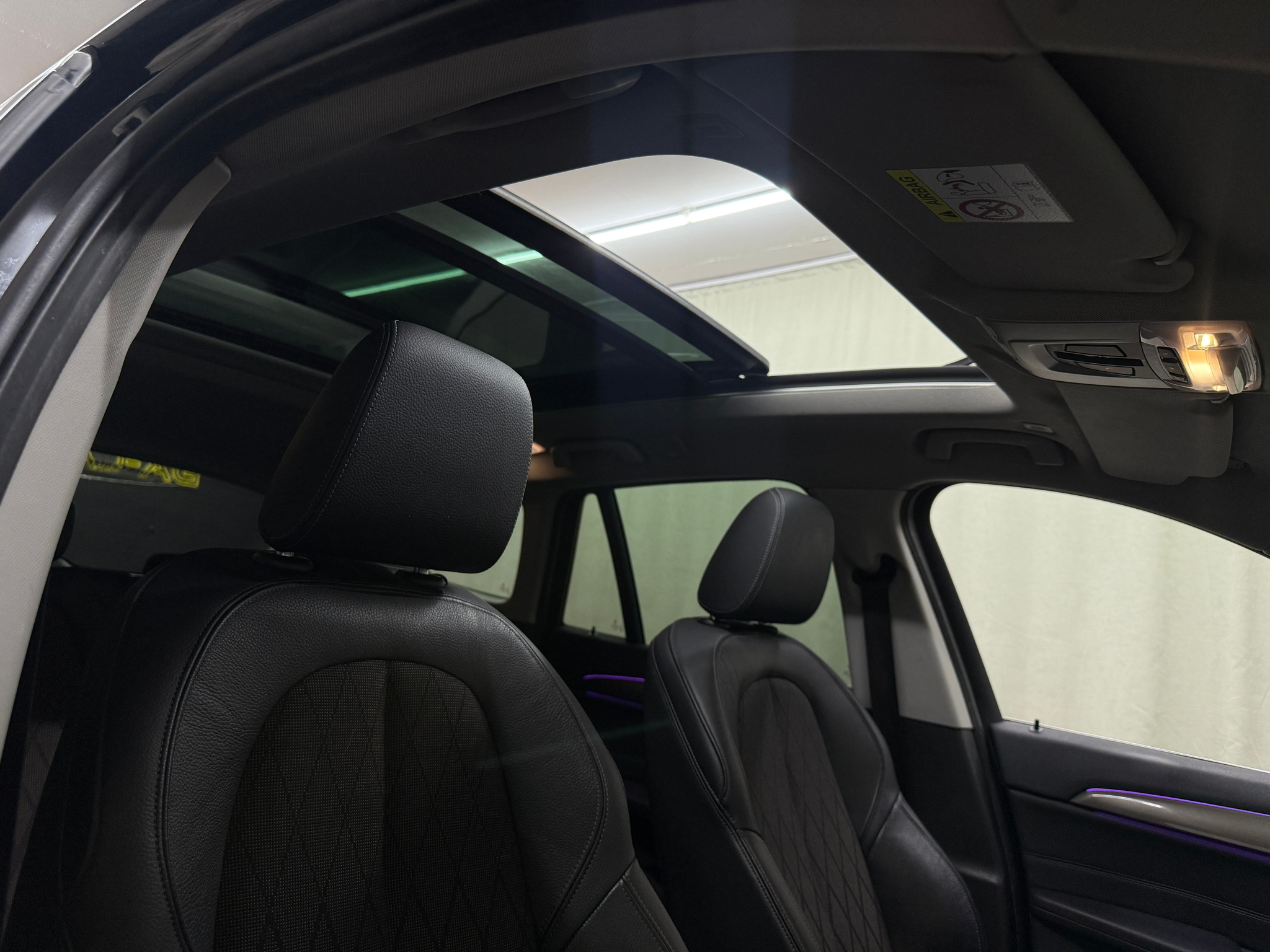 listing desktop thumbnail image 12