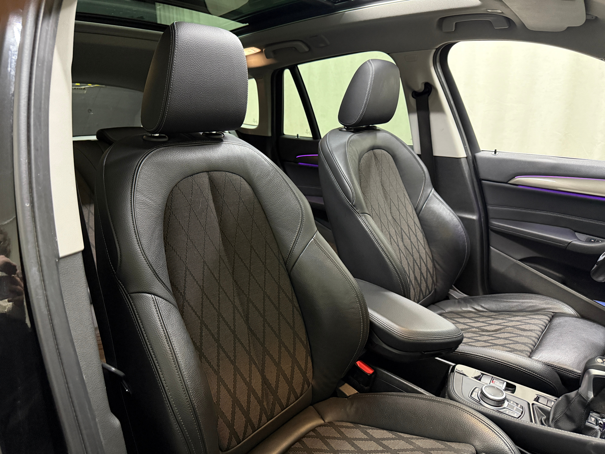 listing desktop thumbnail image 13