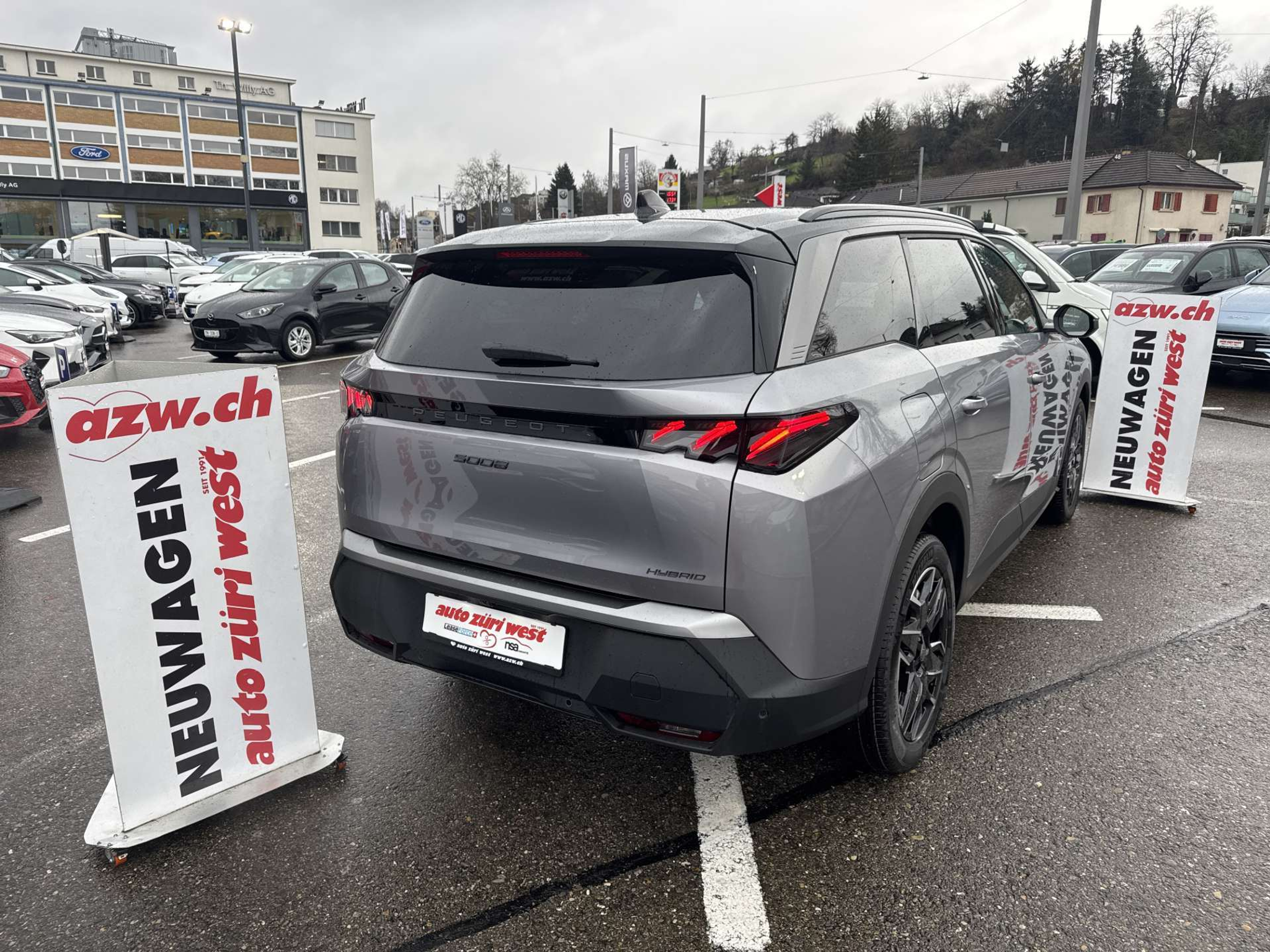 listing desktop thumbnail image 2