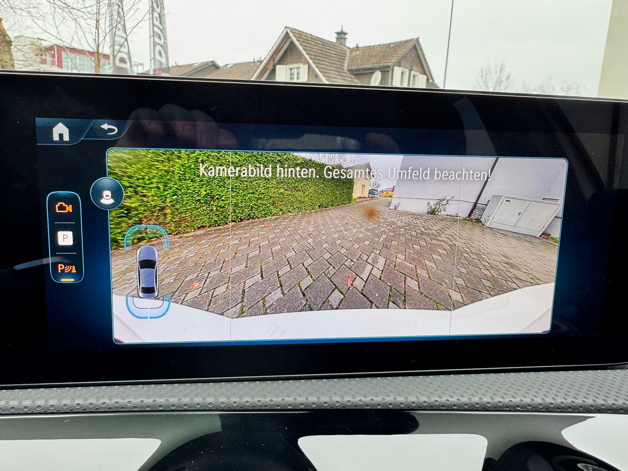 listing desktop thumbnail image 11