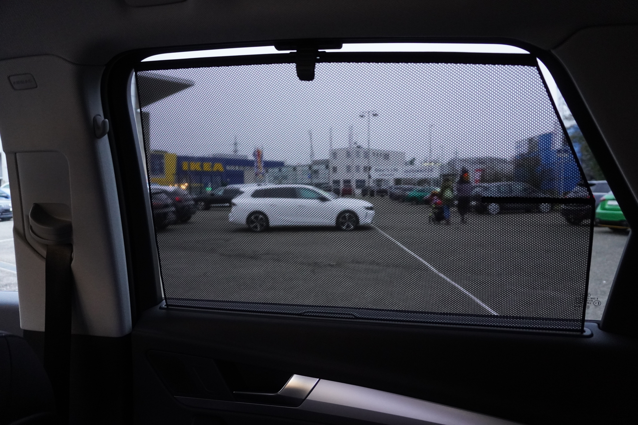 listing desktop thumbnail image 14