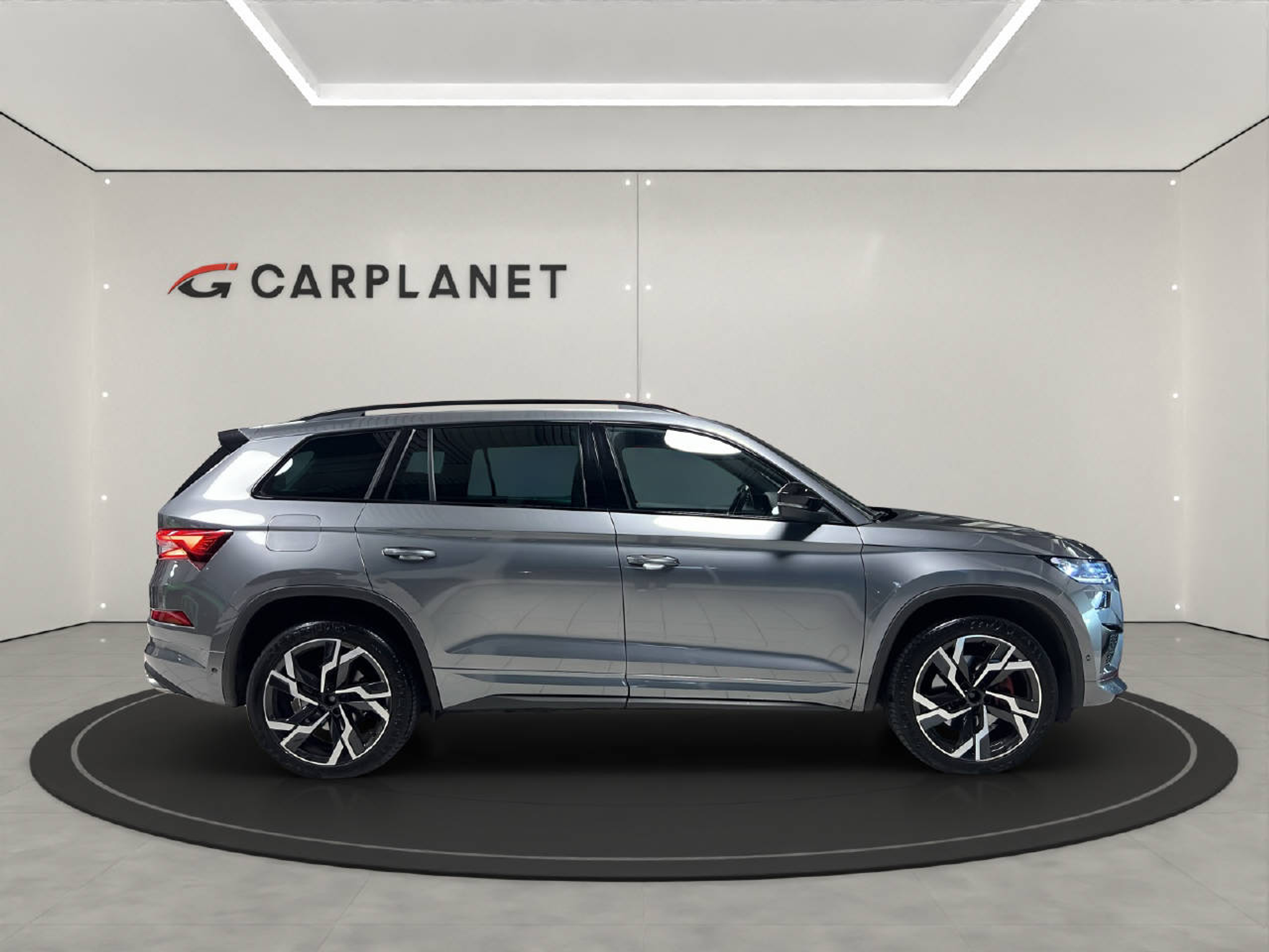 listing desktop thumbnail image 6