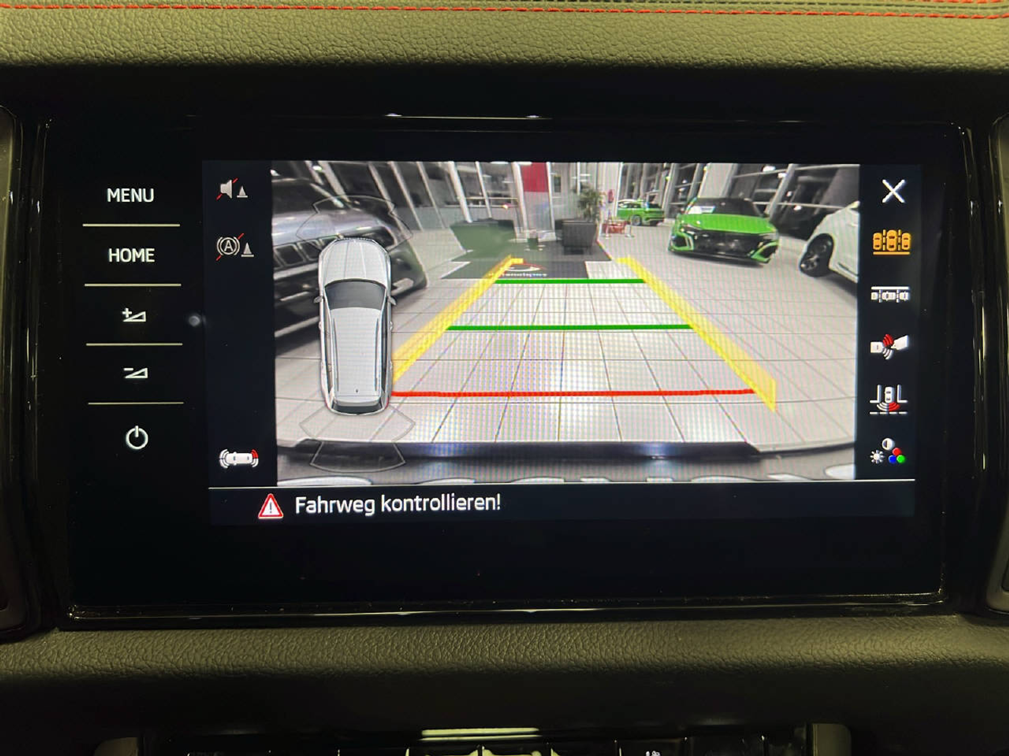 listing desktop thumbnail image 16