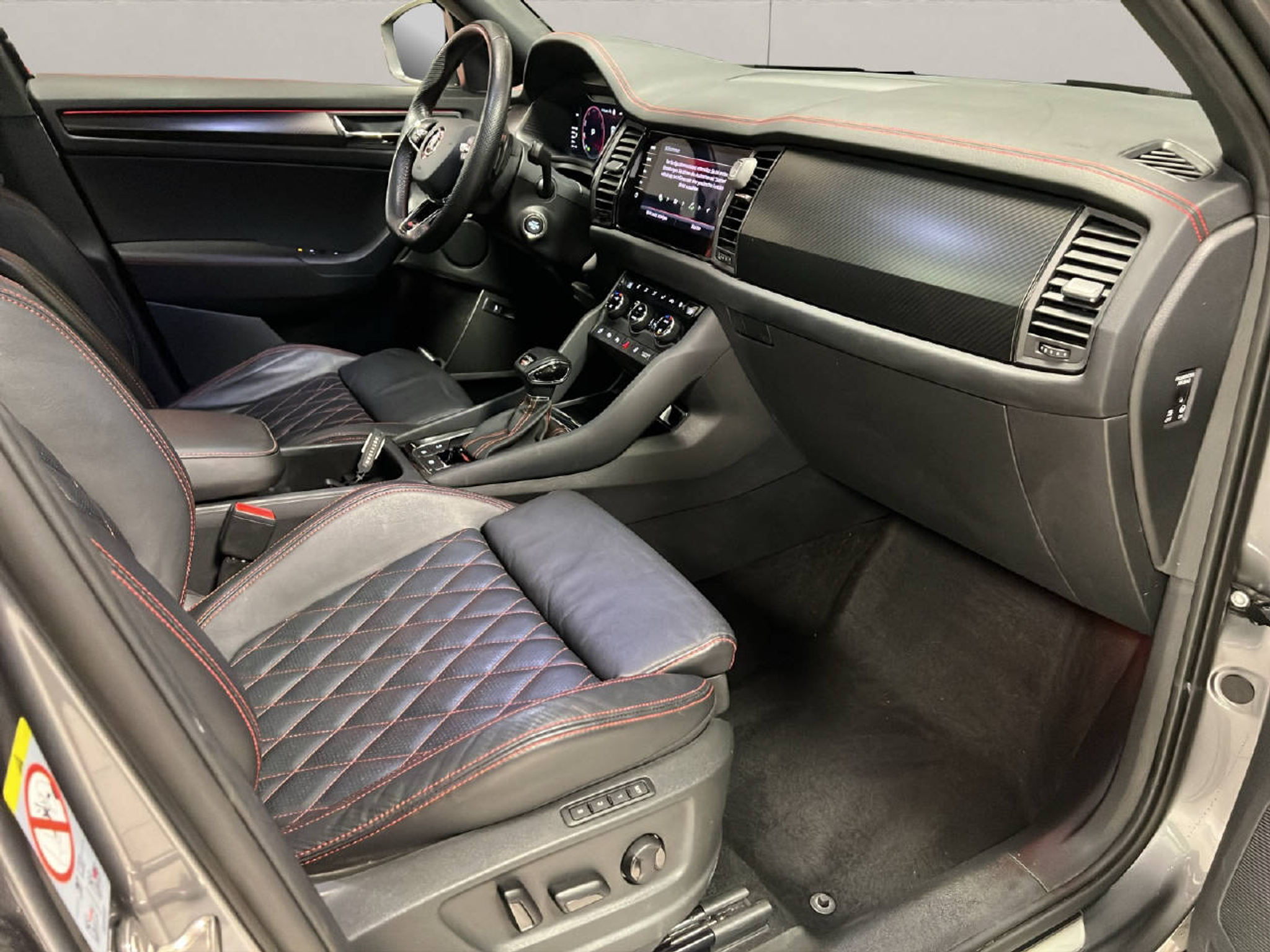 listing desktop thumbnail image 11