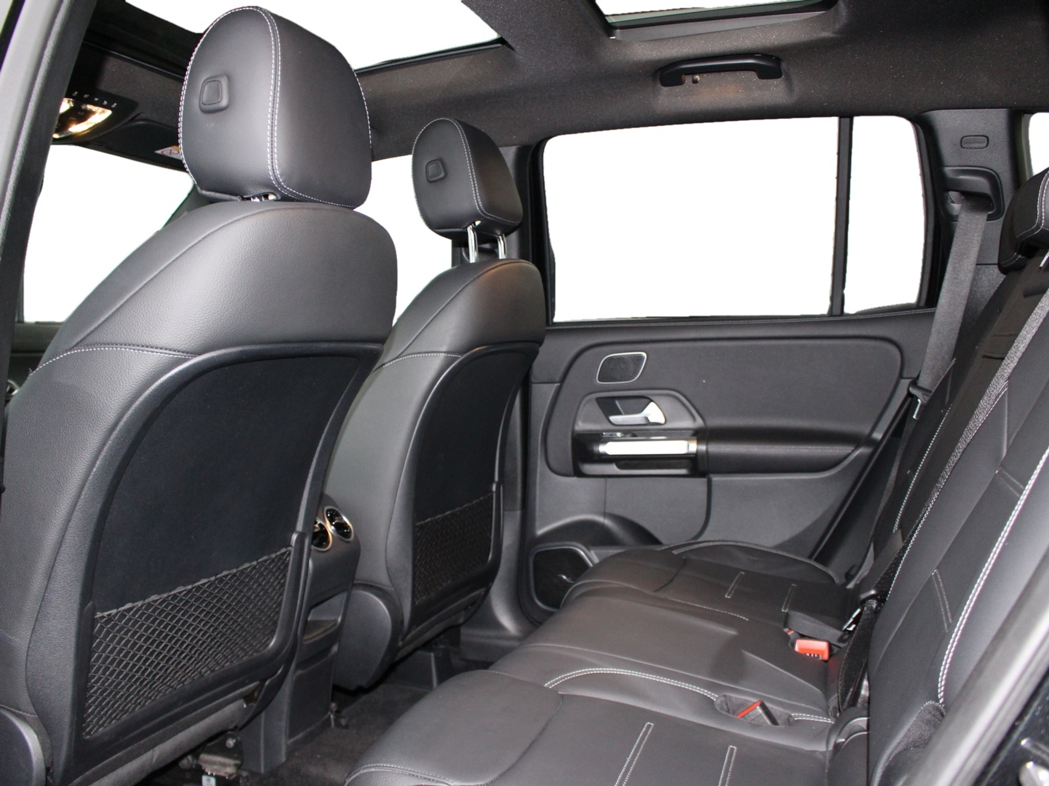 listing desktop thumbnail image 7