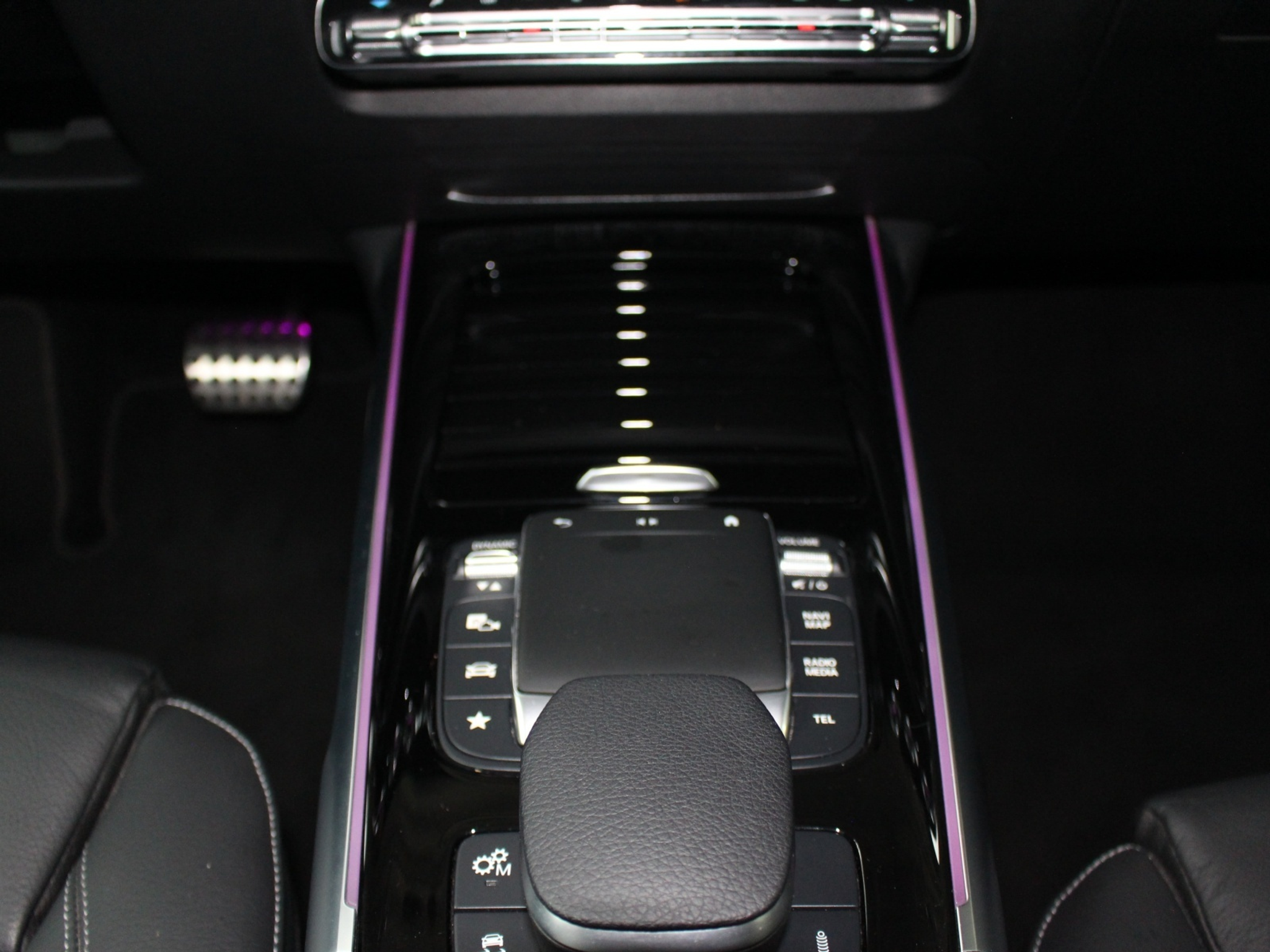 listing desktop thumbnail image 9