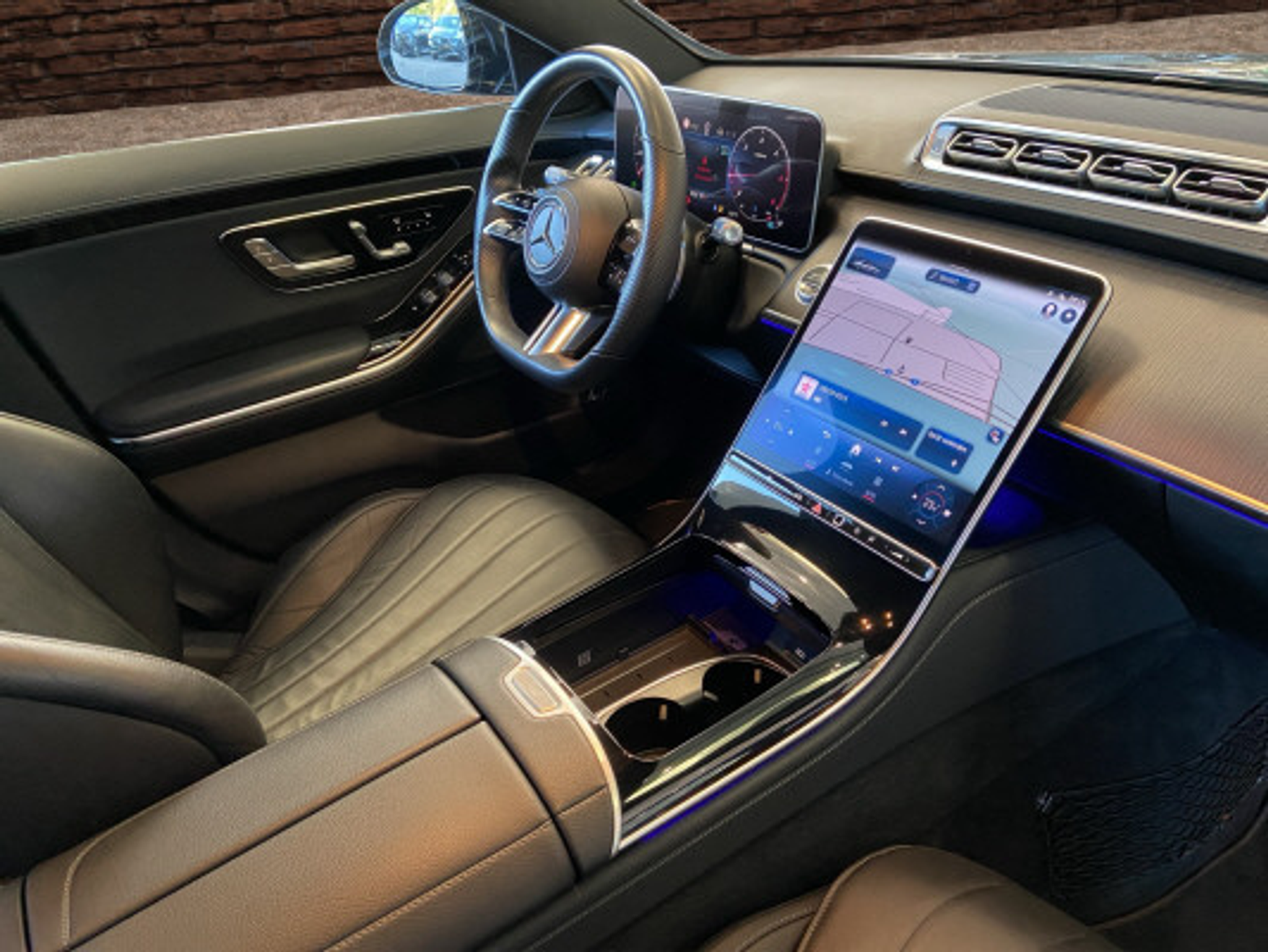 listing desktop thumbnail image 13