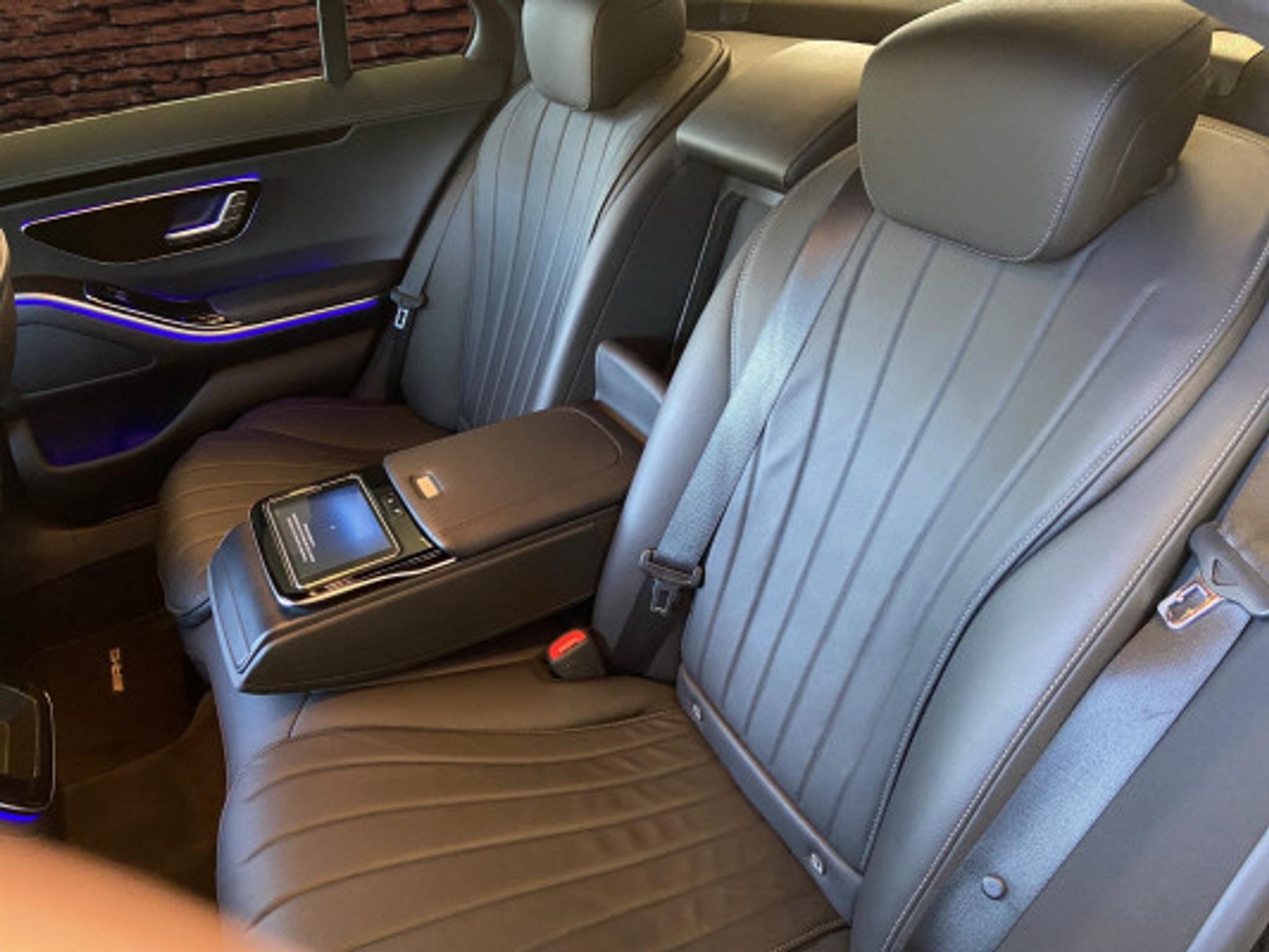 listing desktop thumbnail image 12