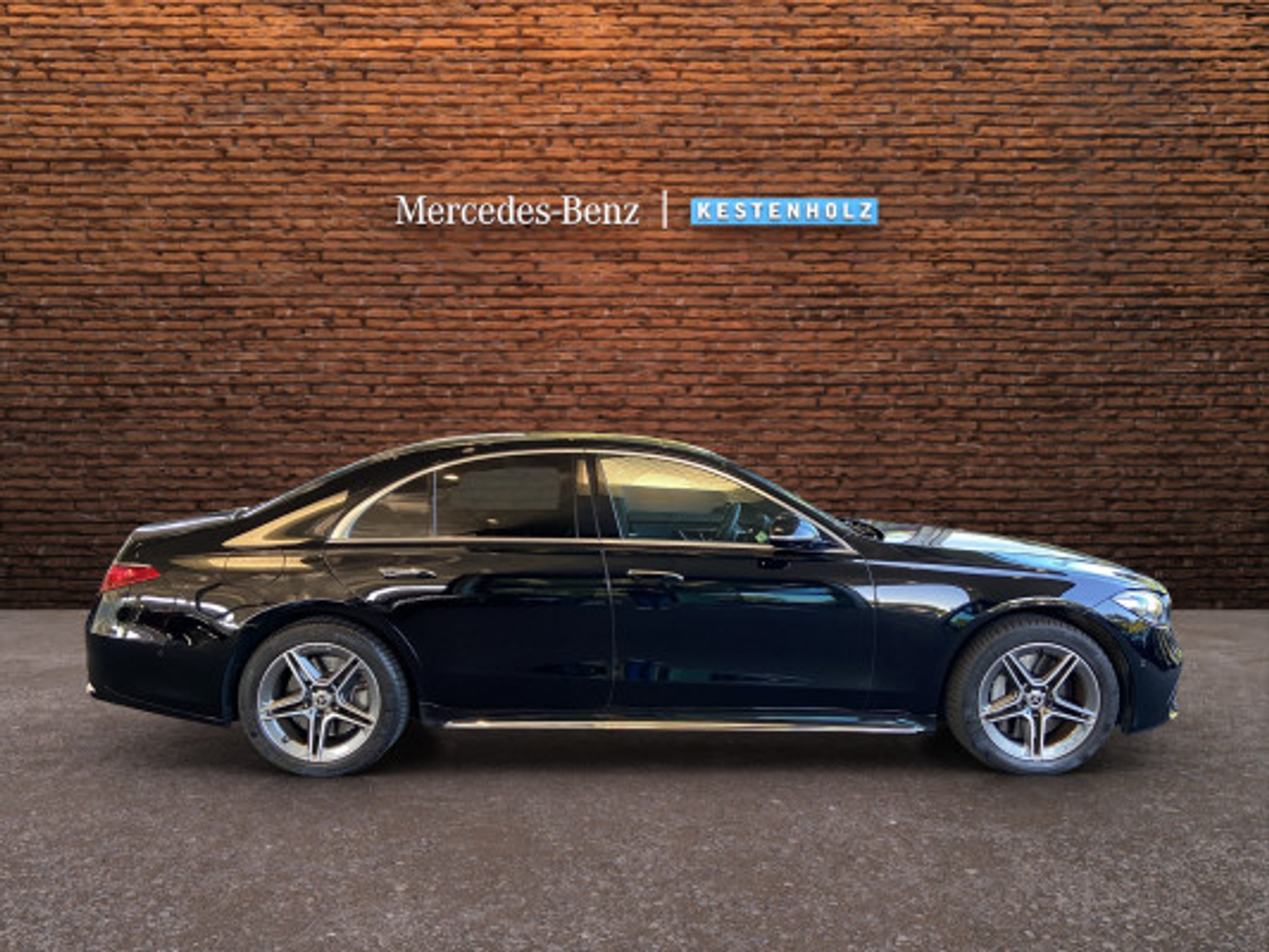 listing desktop thumbnail image 2