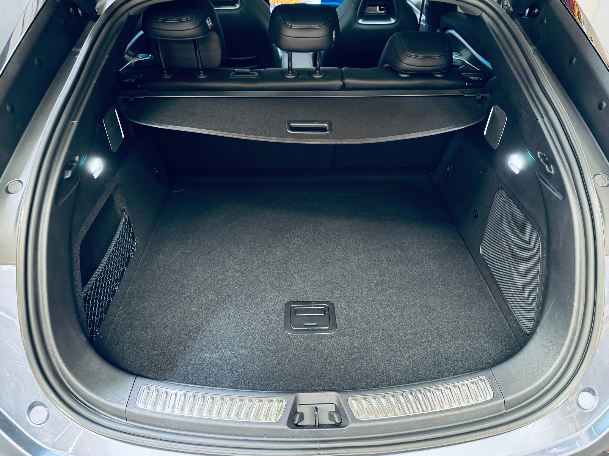 listing desktop thumbnail image 12