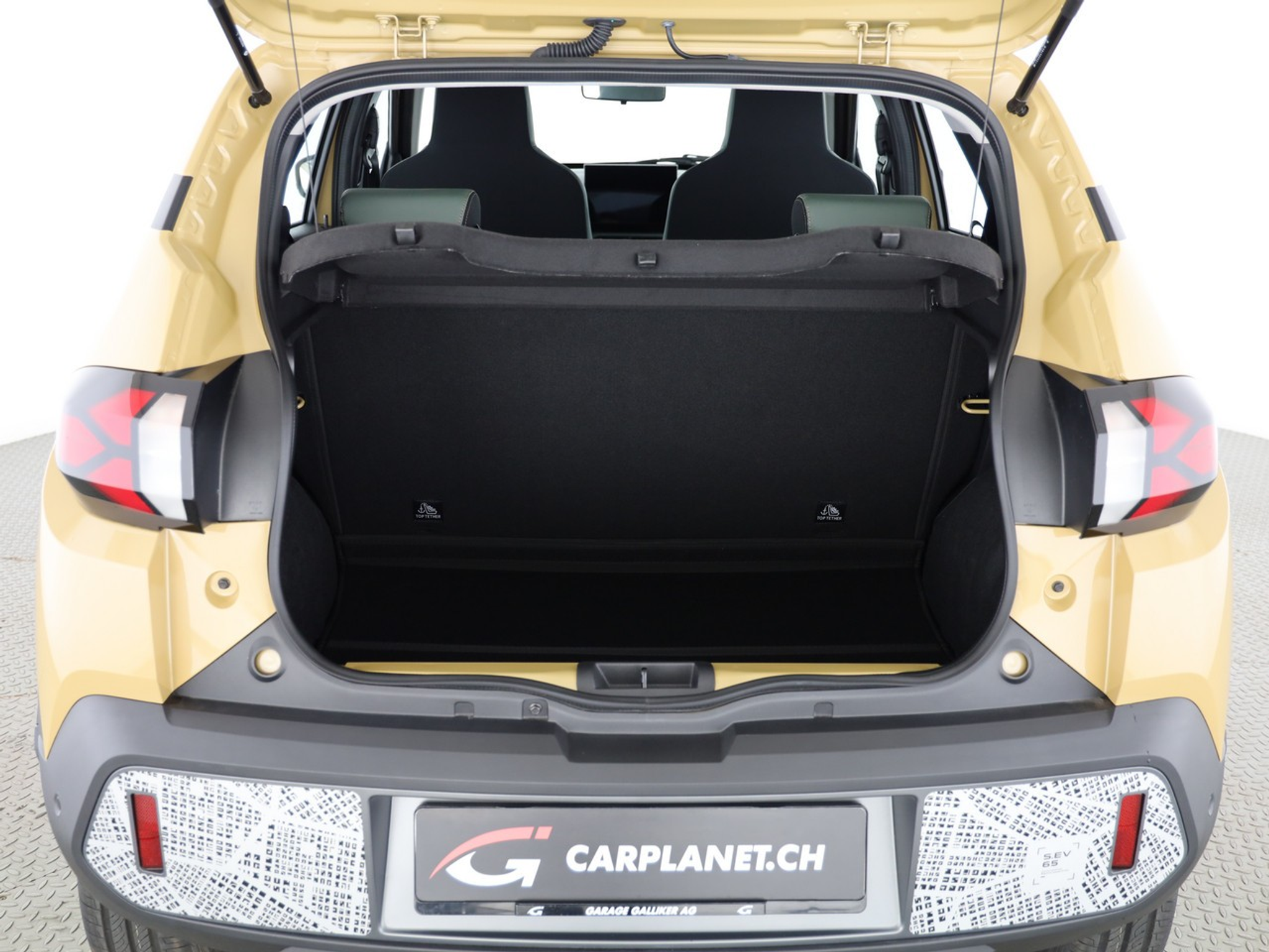 listing desktop thumbnail image 8