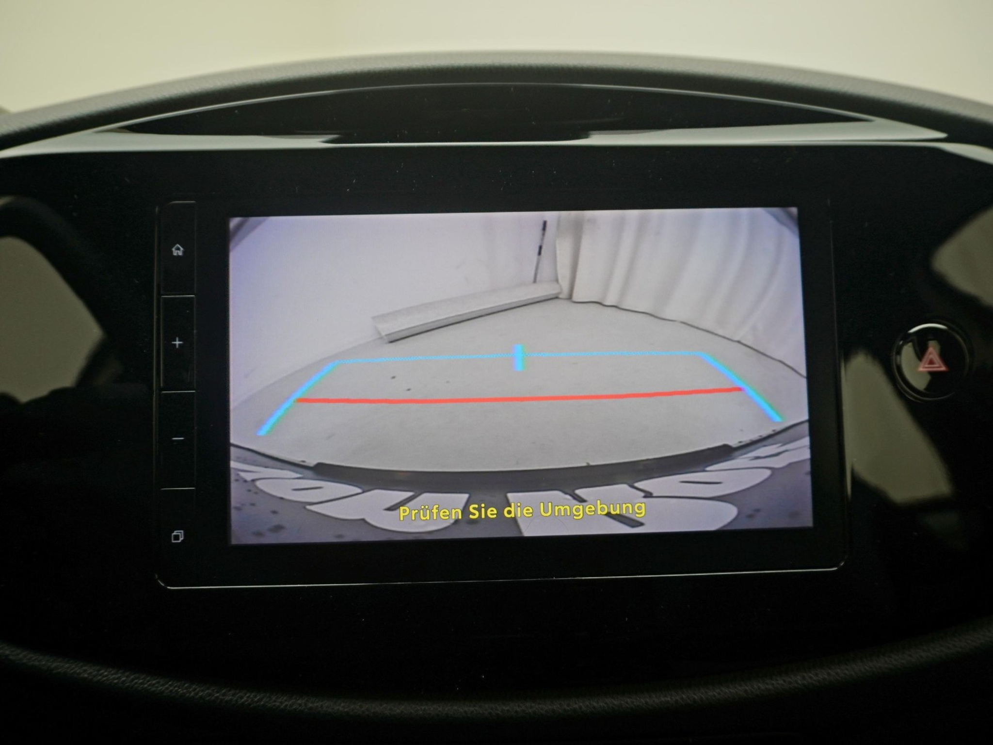 listing desktop thumbnail image 11