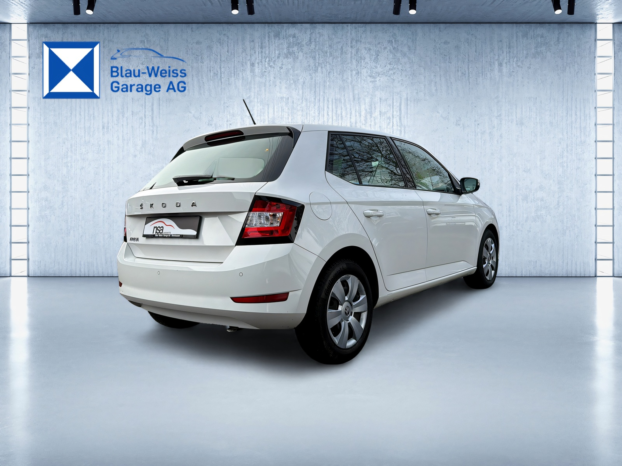 listing desktop thumbnail image 4